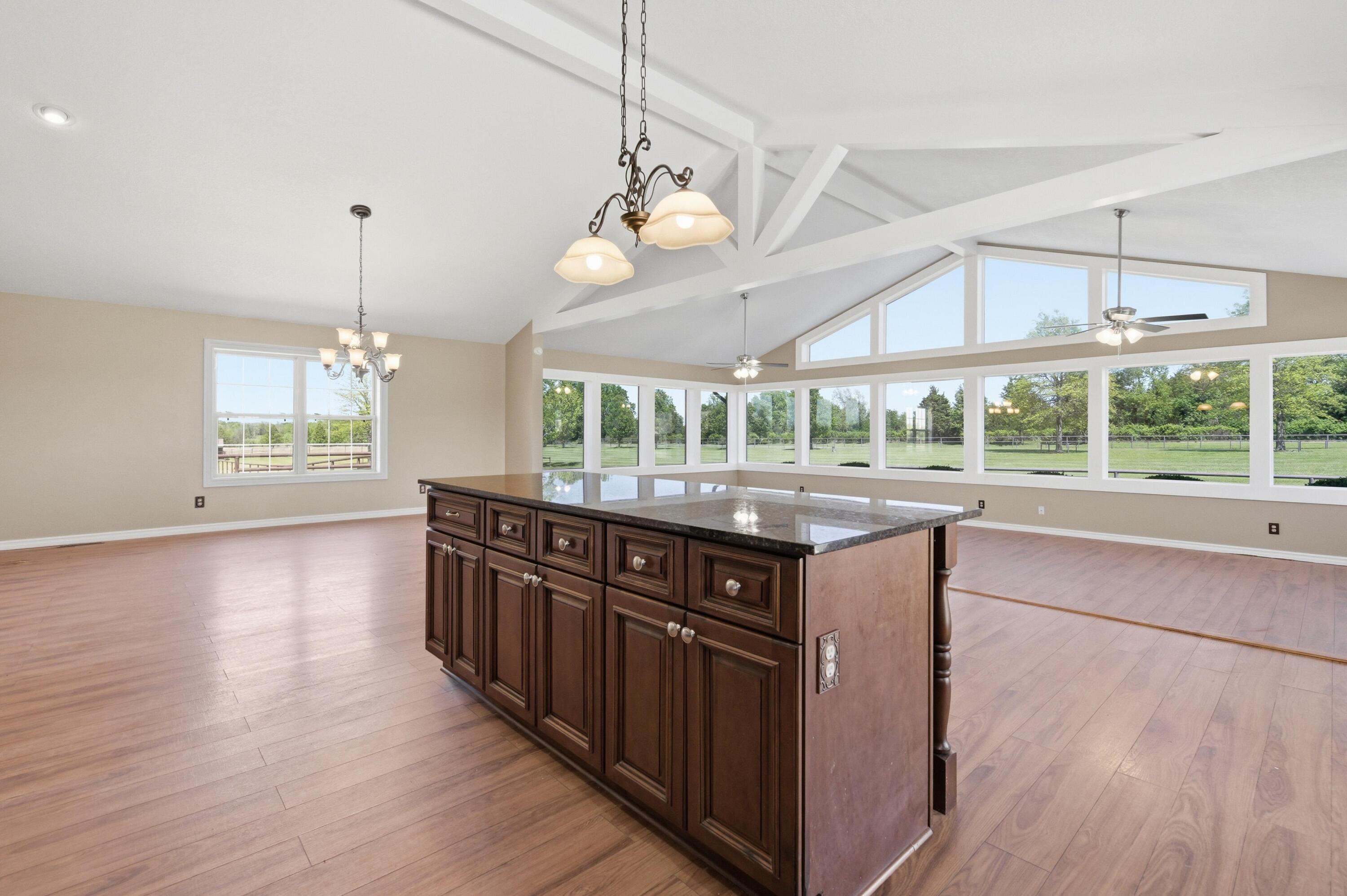 main property photo 80
