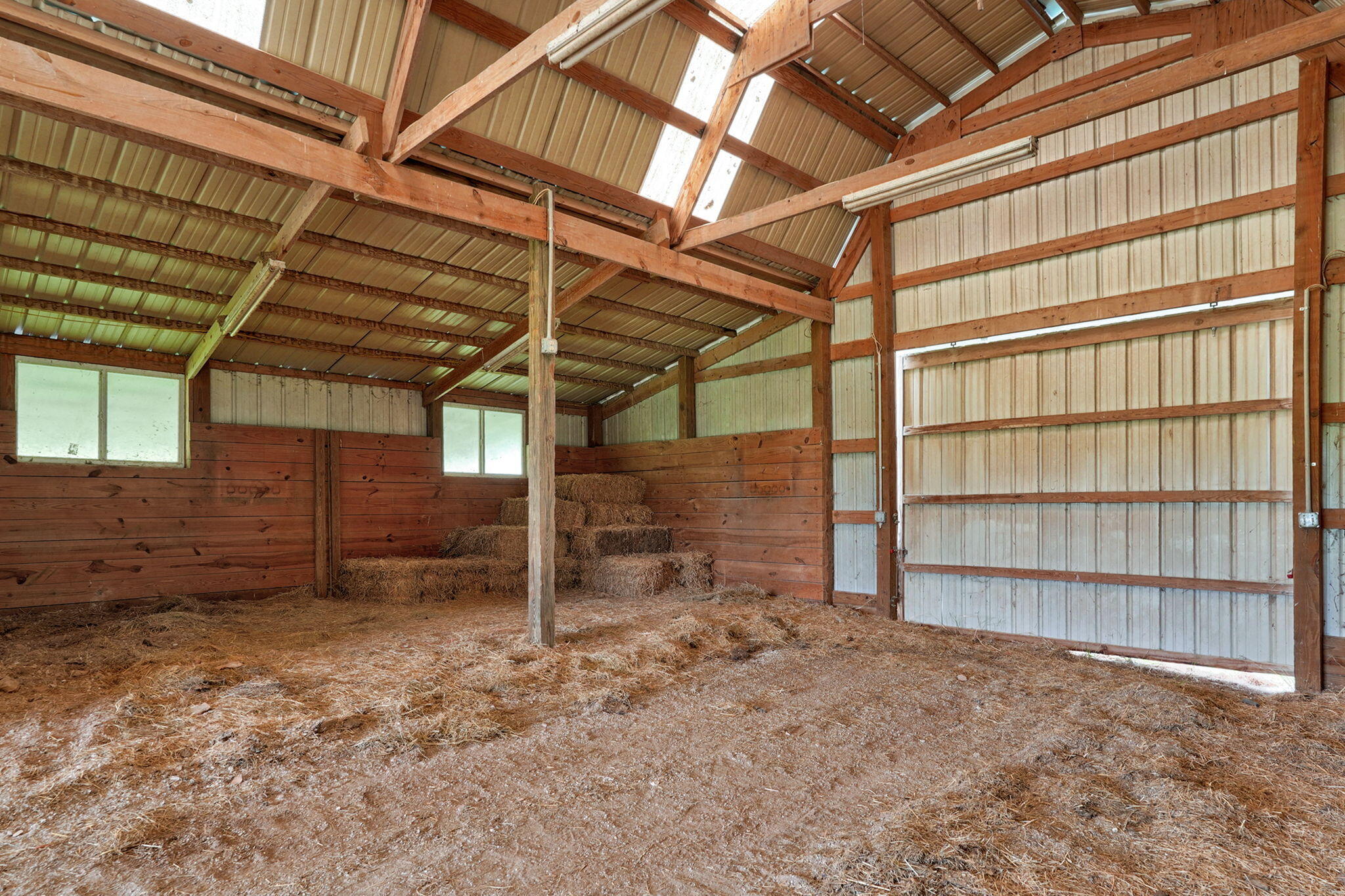 main property photo 78
