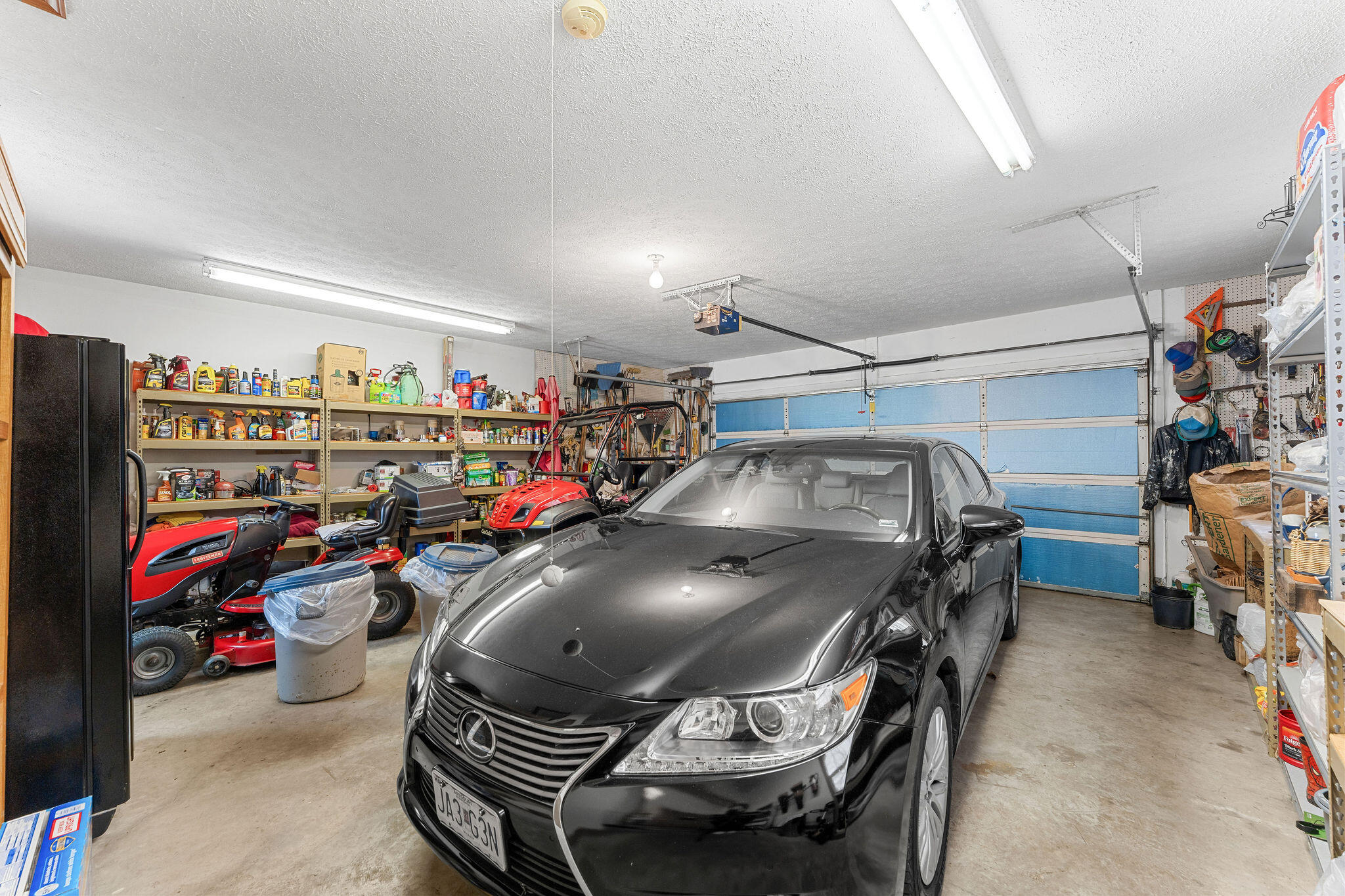 main property photo 51