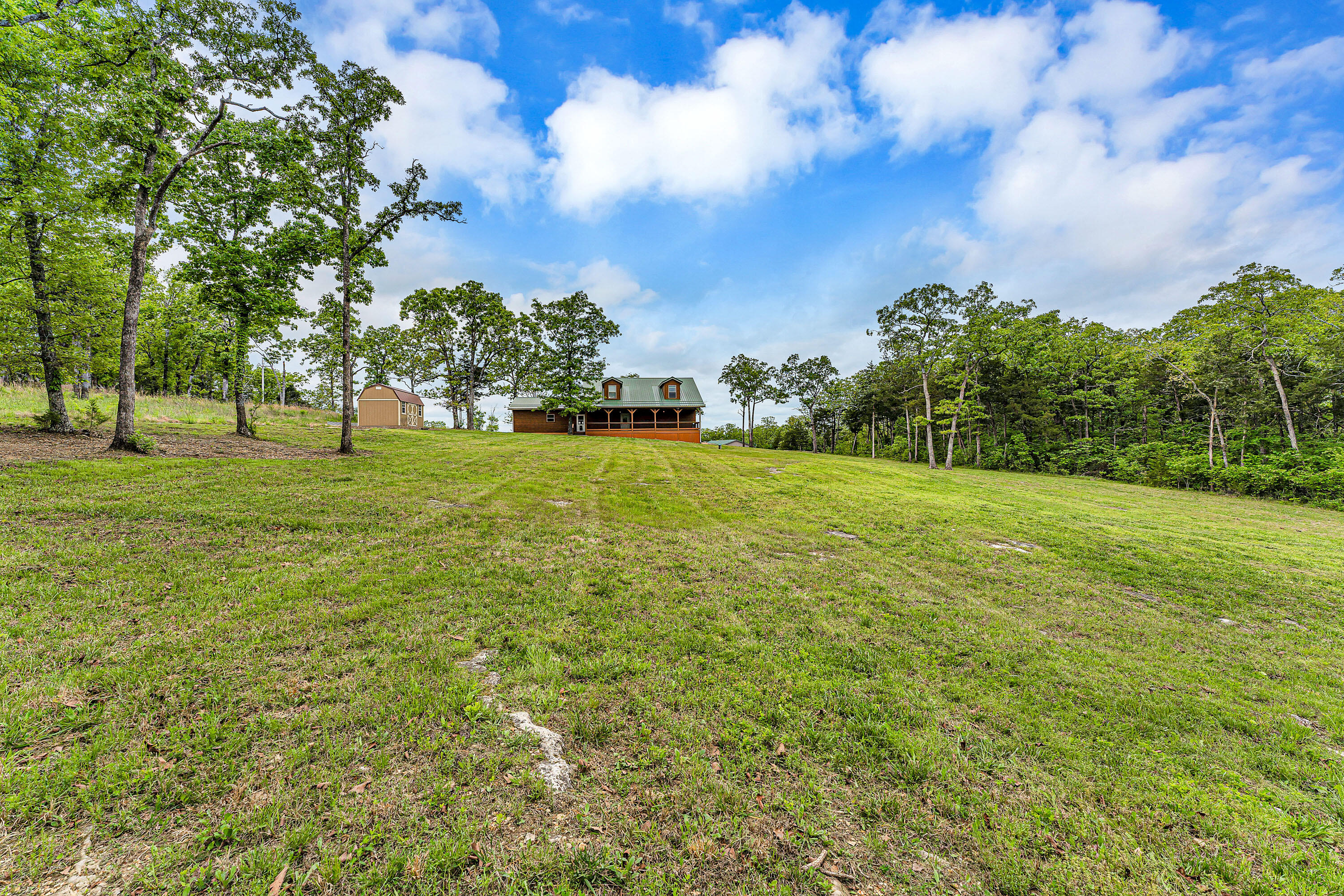 main property photo 45