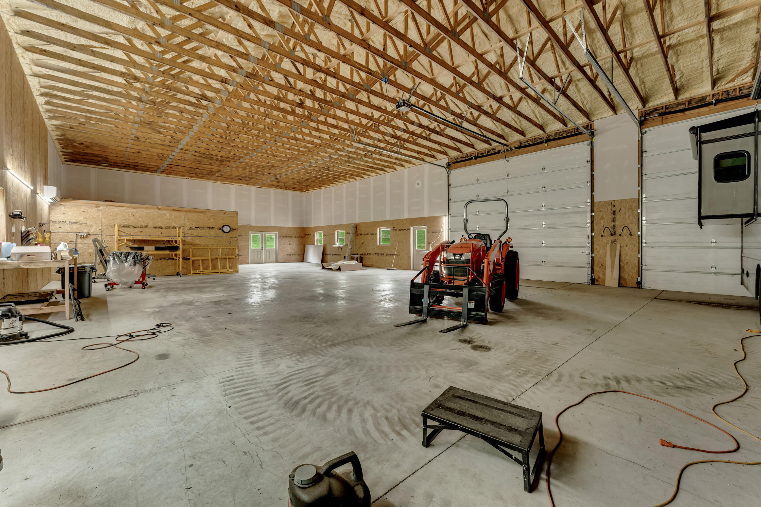 main property photo 68