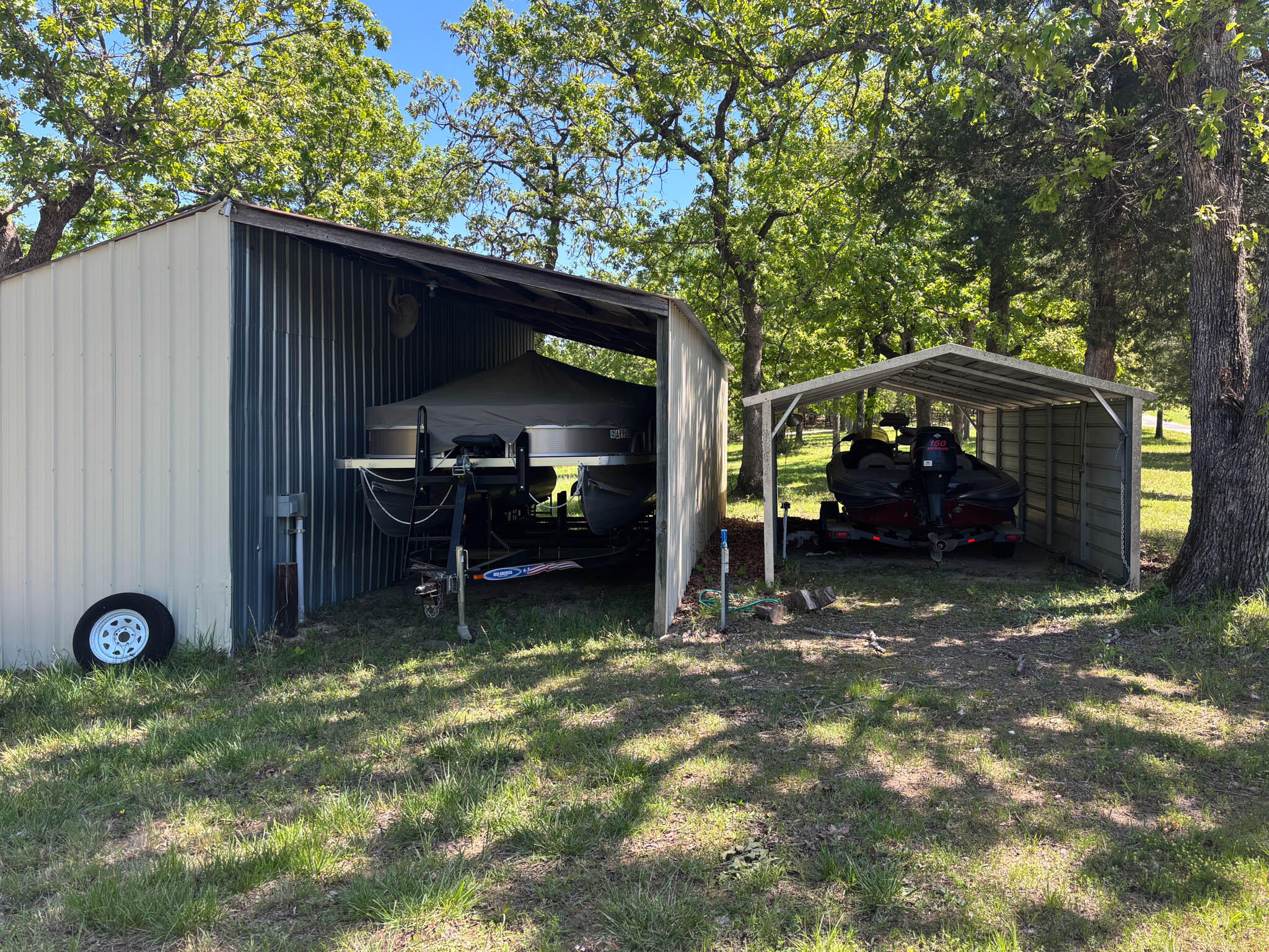 main property photo 31