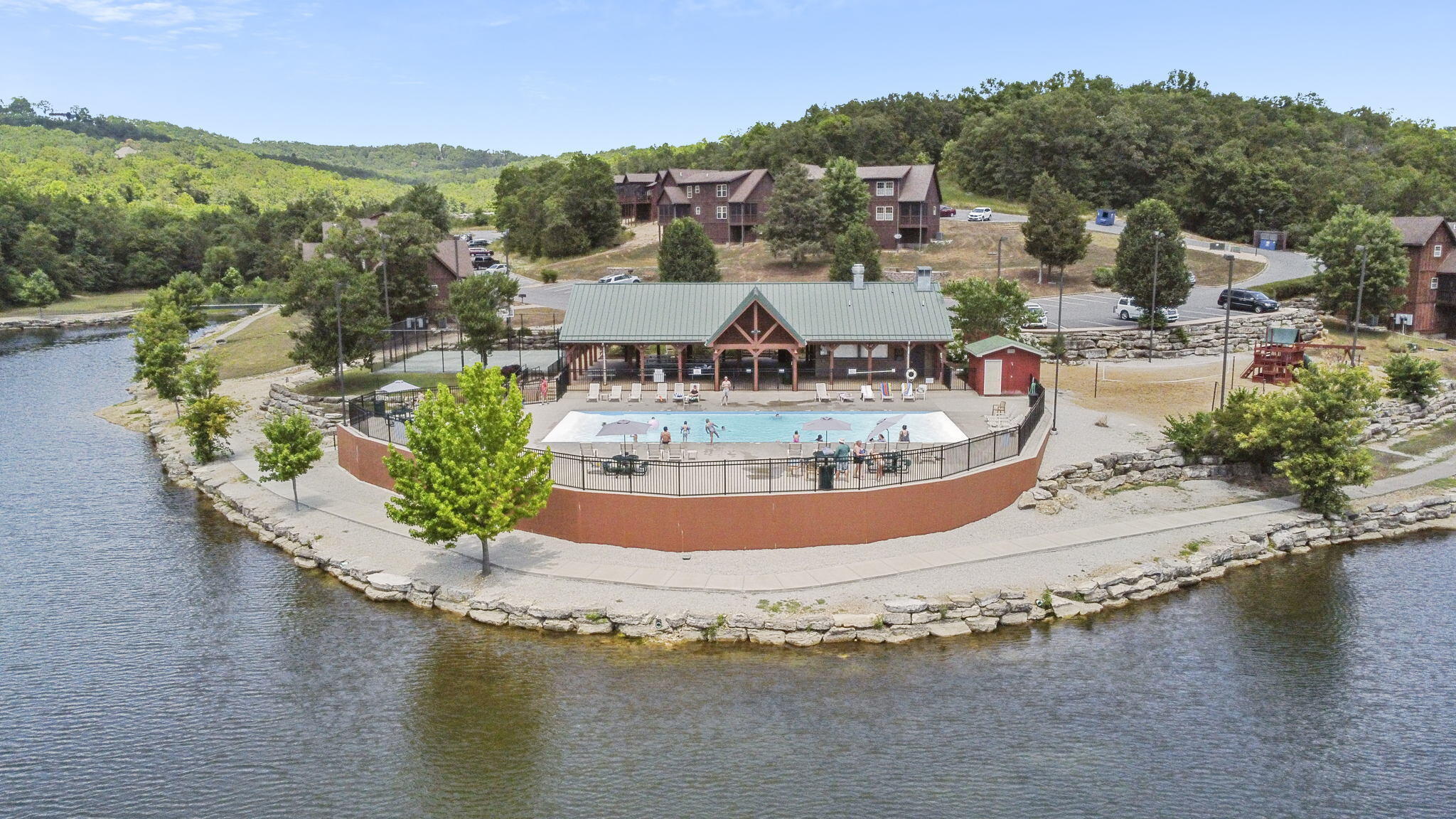 main property photo 45