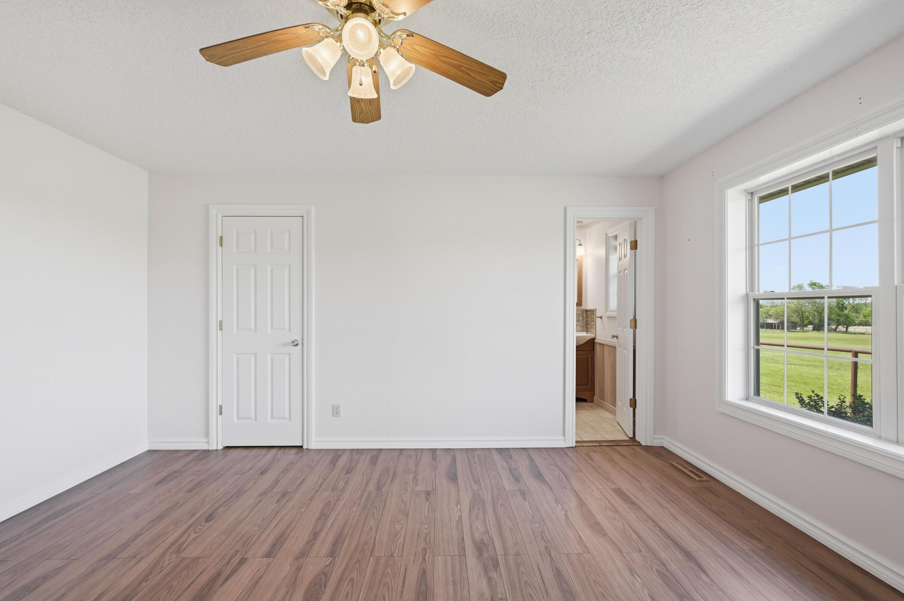 main property photo 75