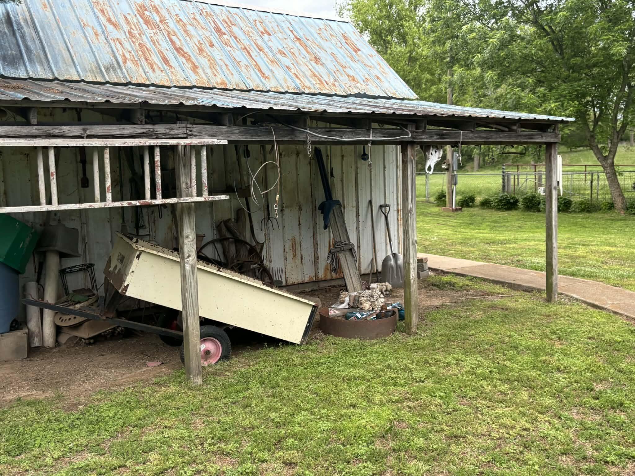 main property photo 16