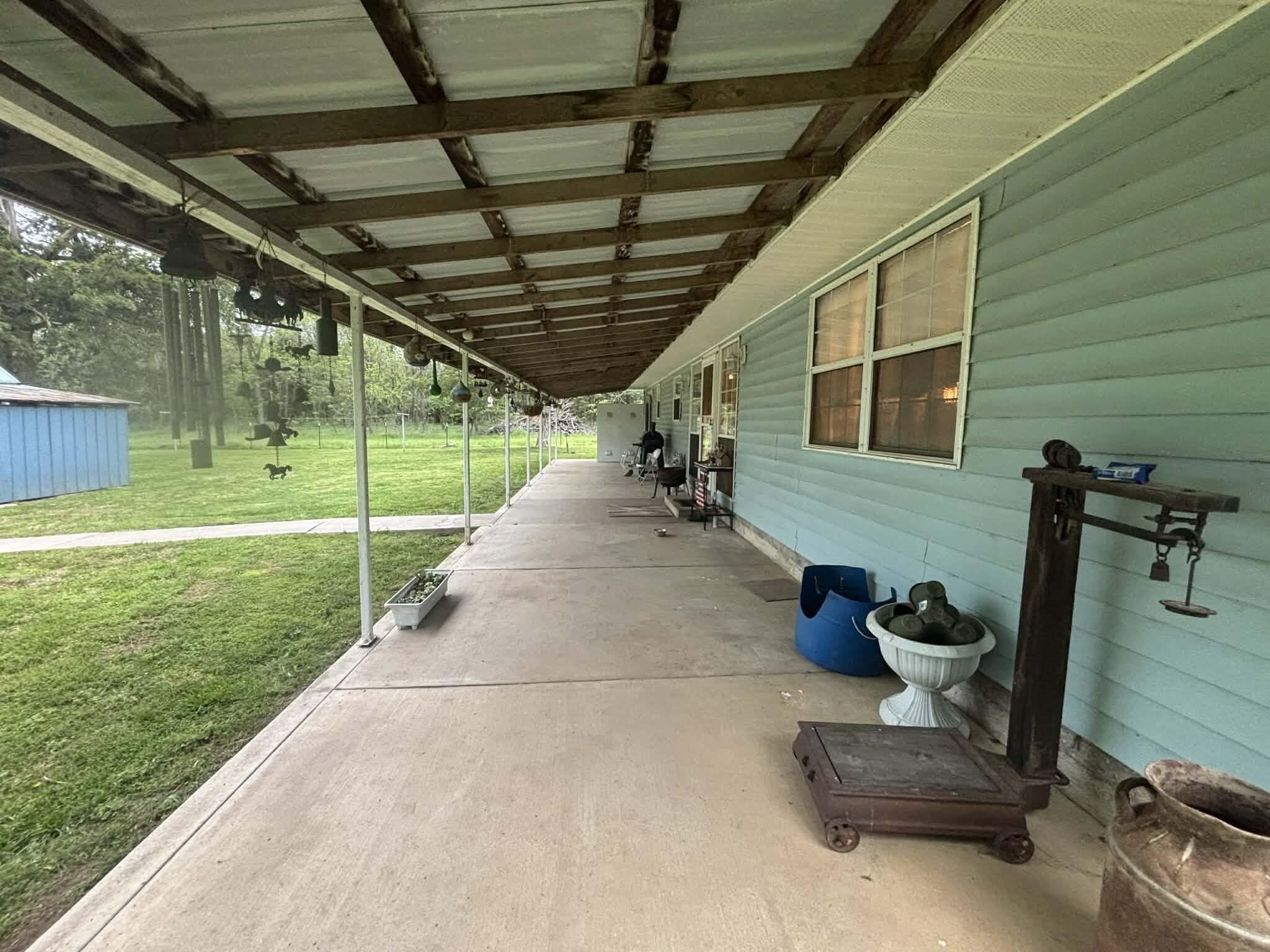 main property photo 19