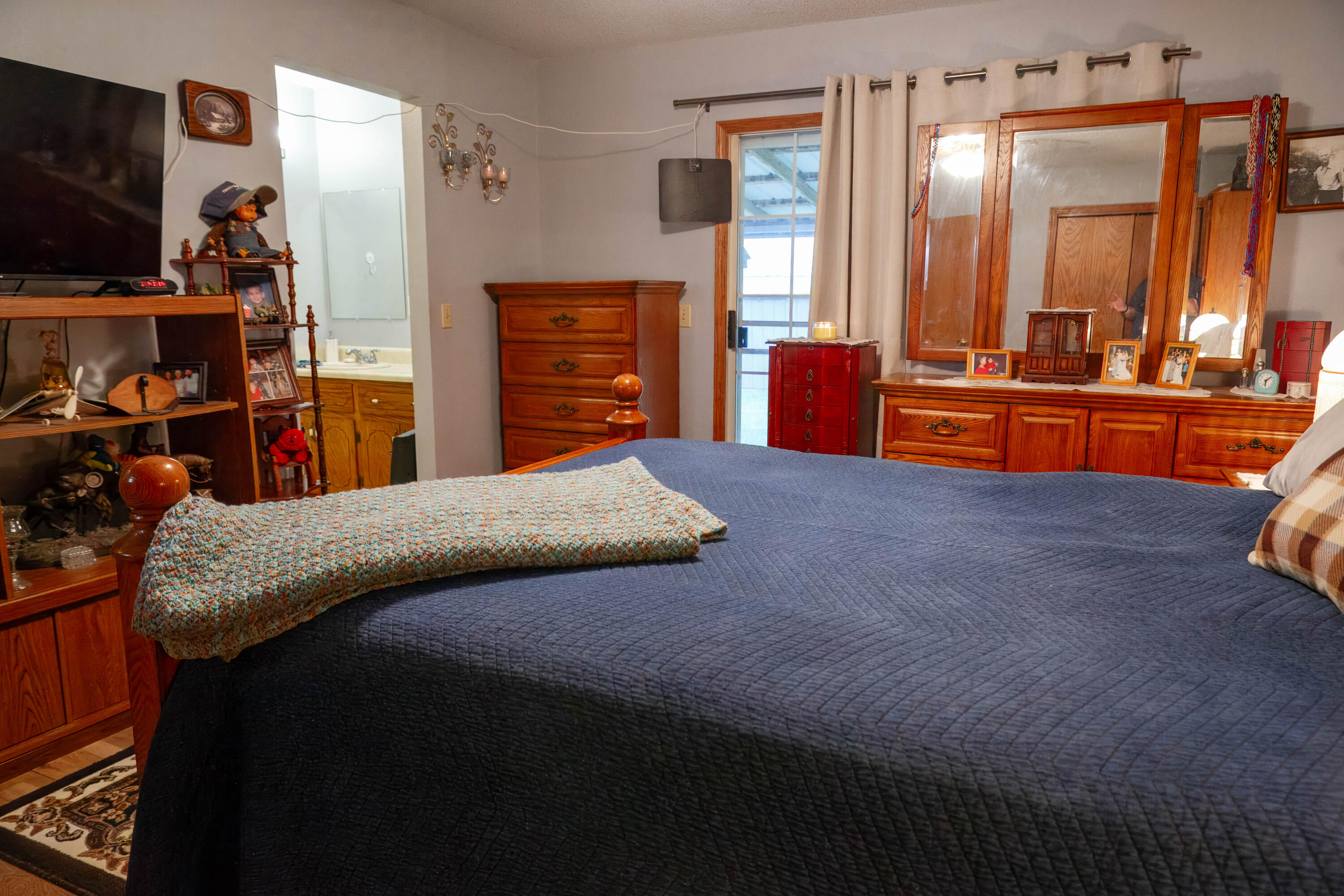 main property photo 31