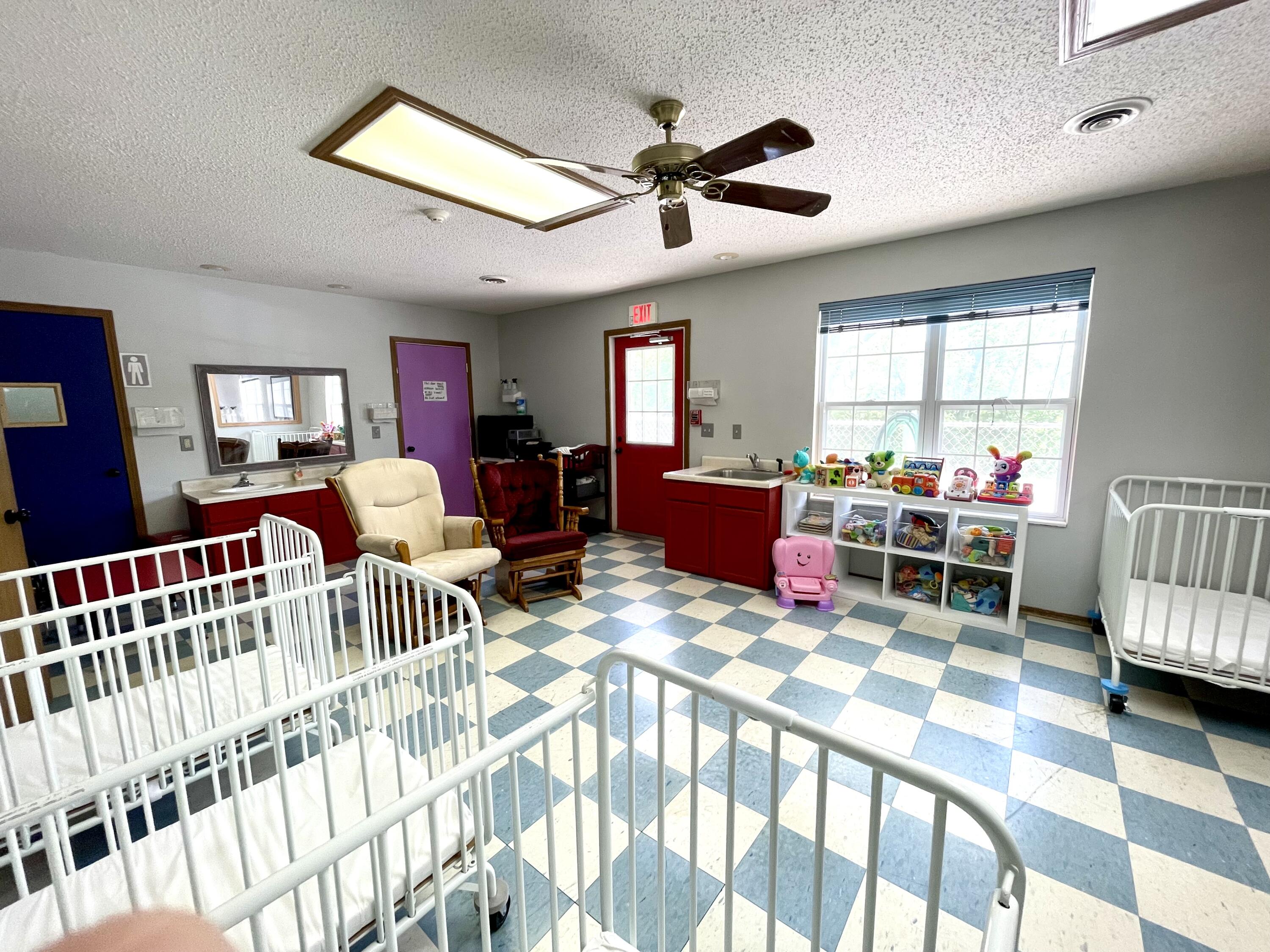 main property photo 20