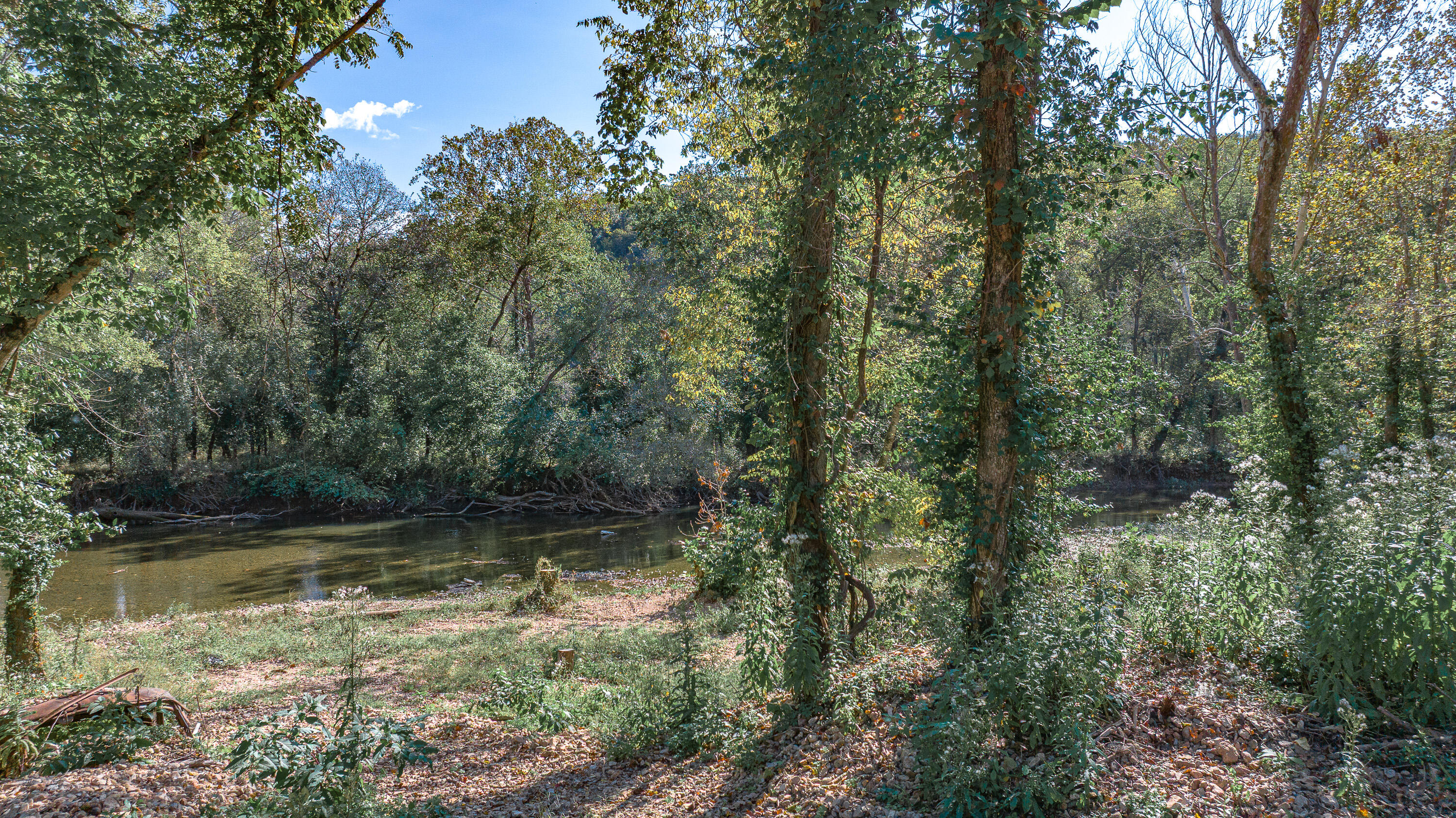 main property photo 51
