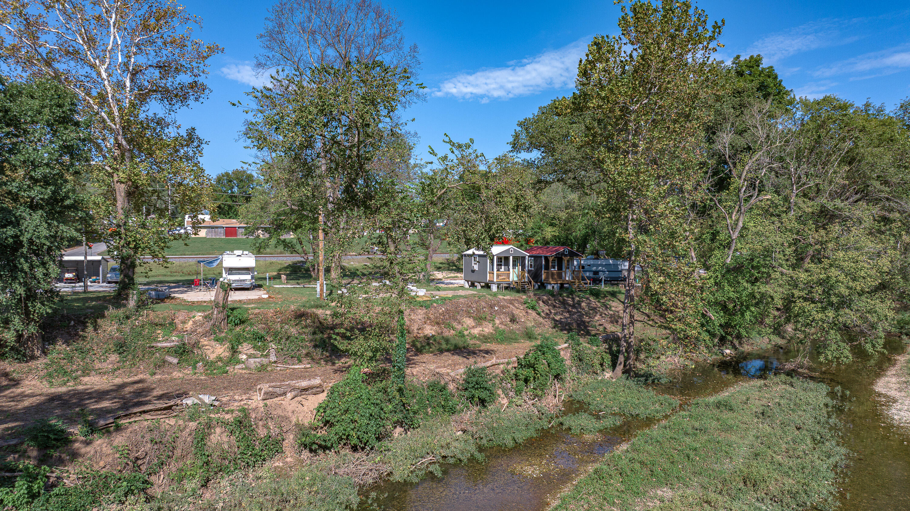 main property photo 85