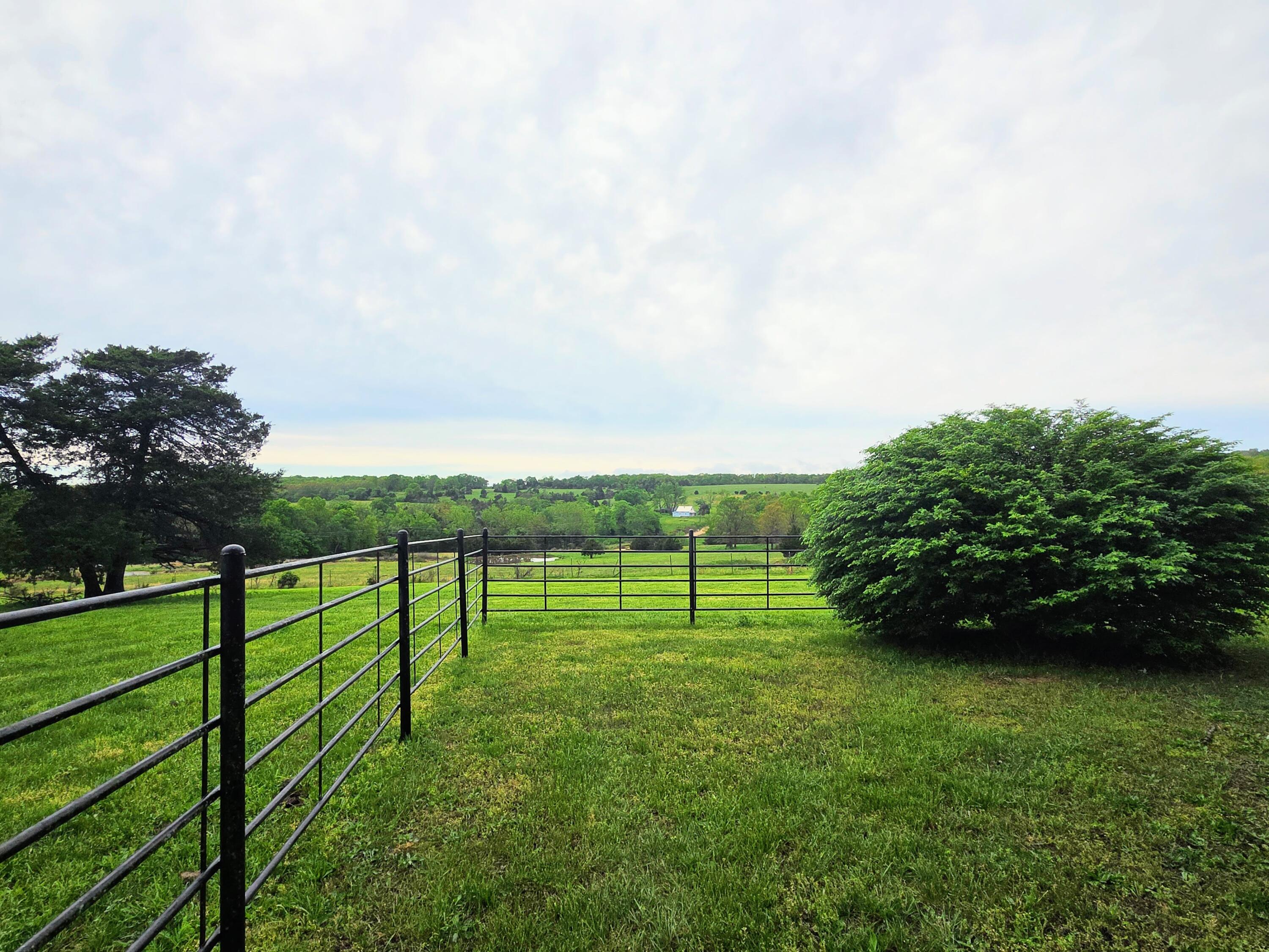 main property photo 27