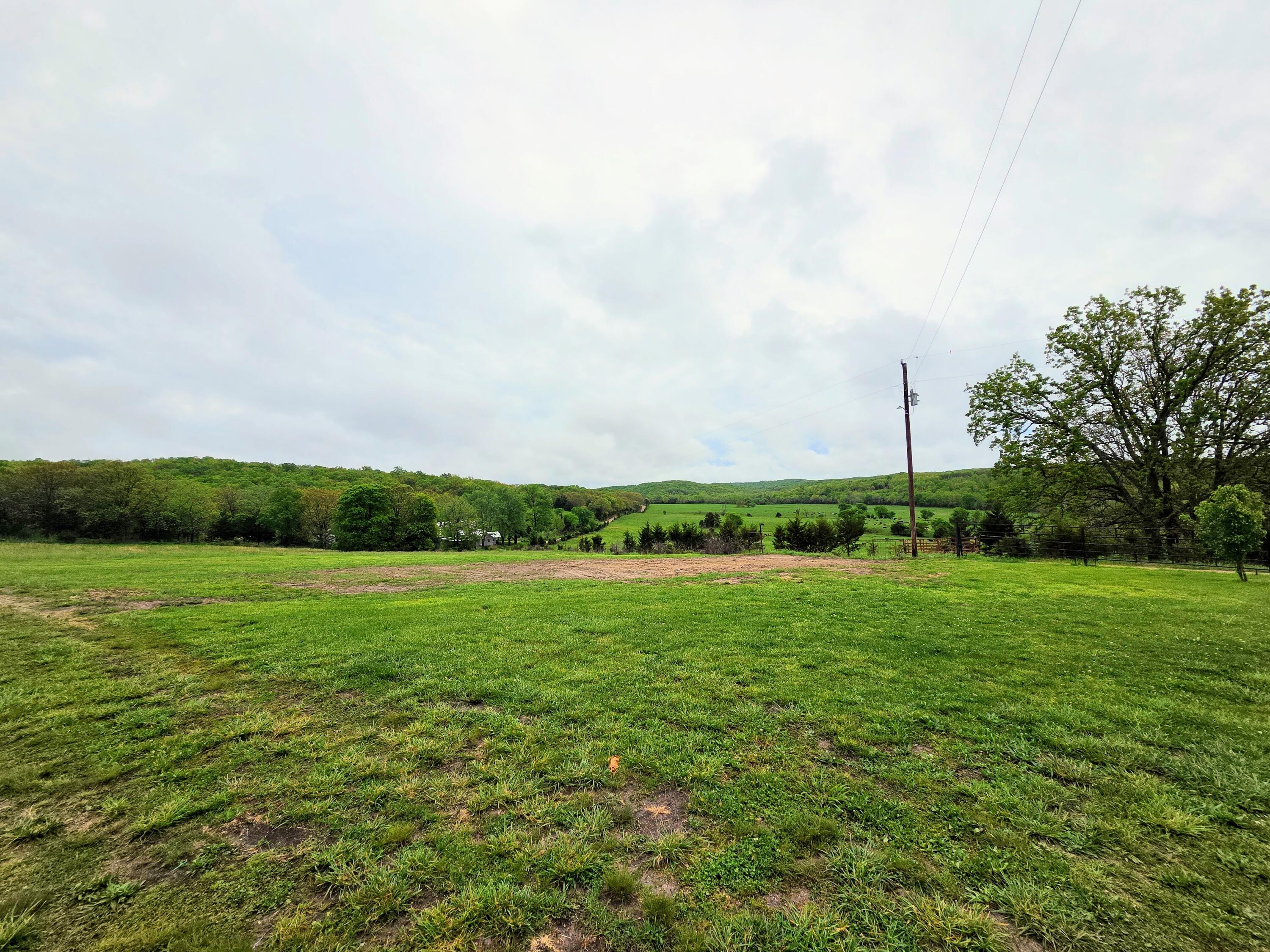 main property photo 33