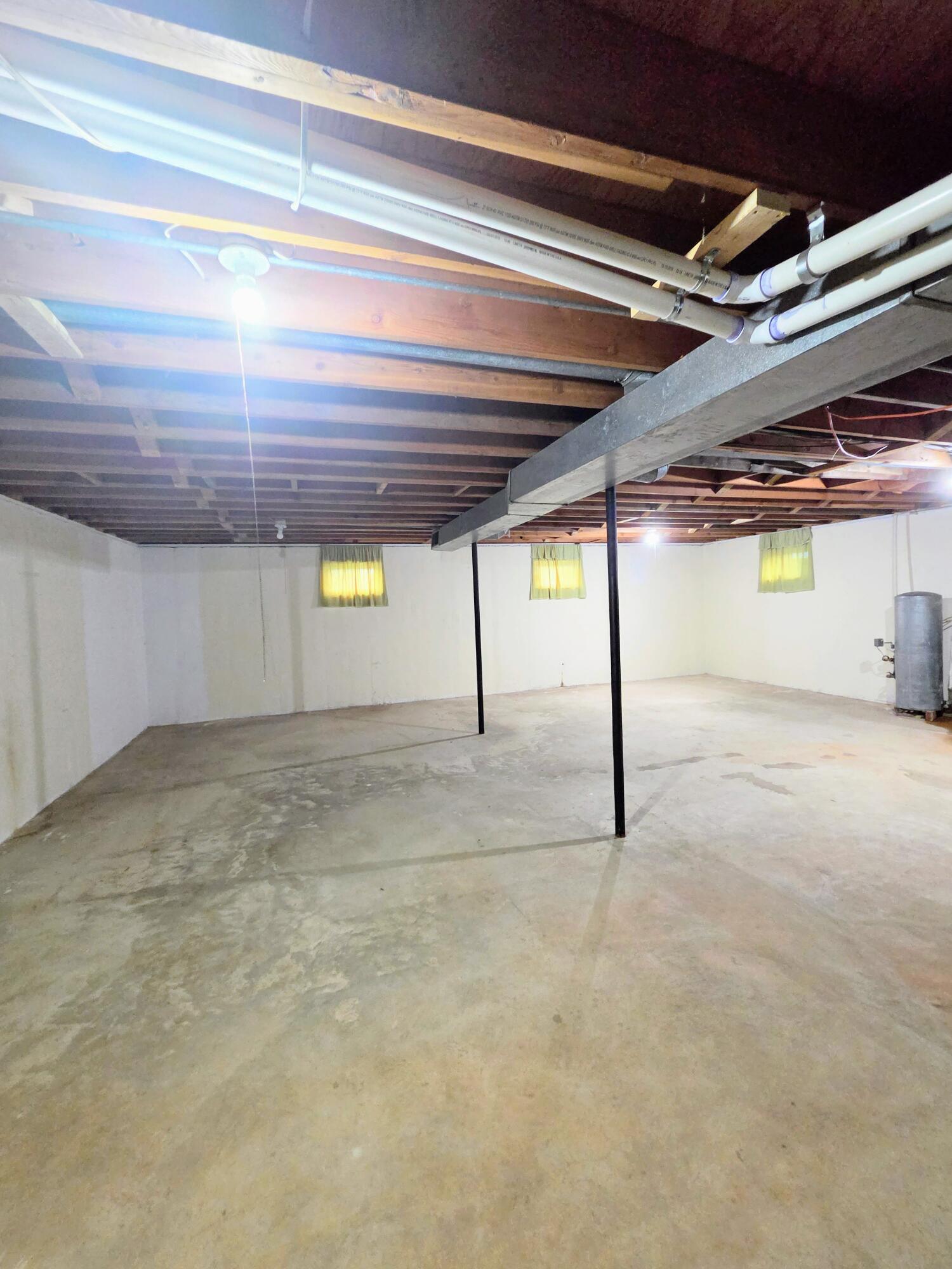 main property photo 68