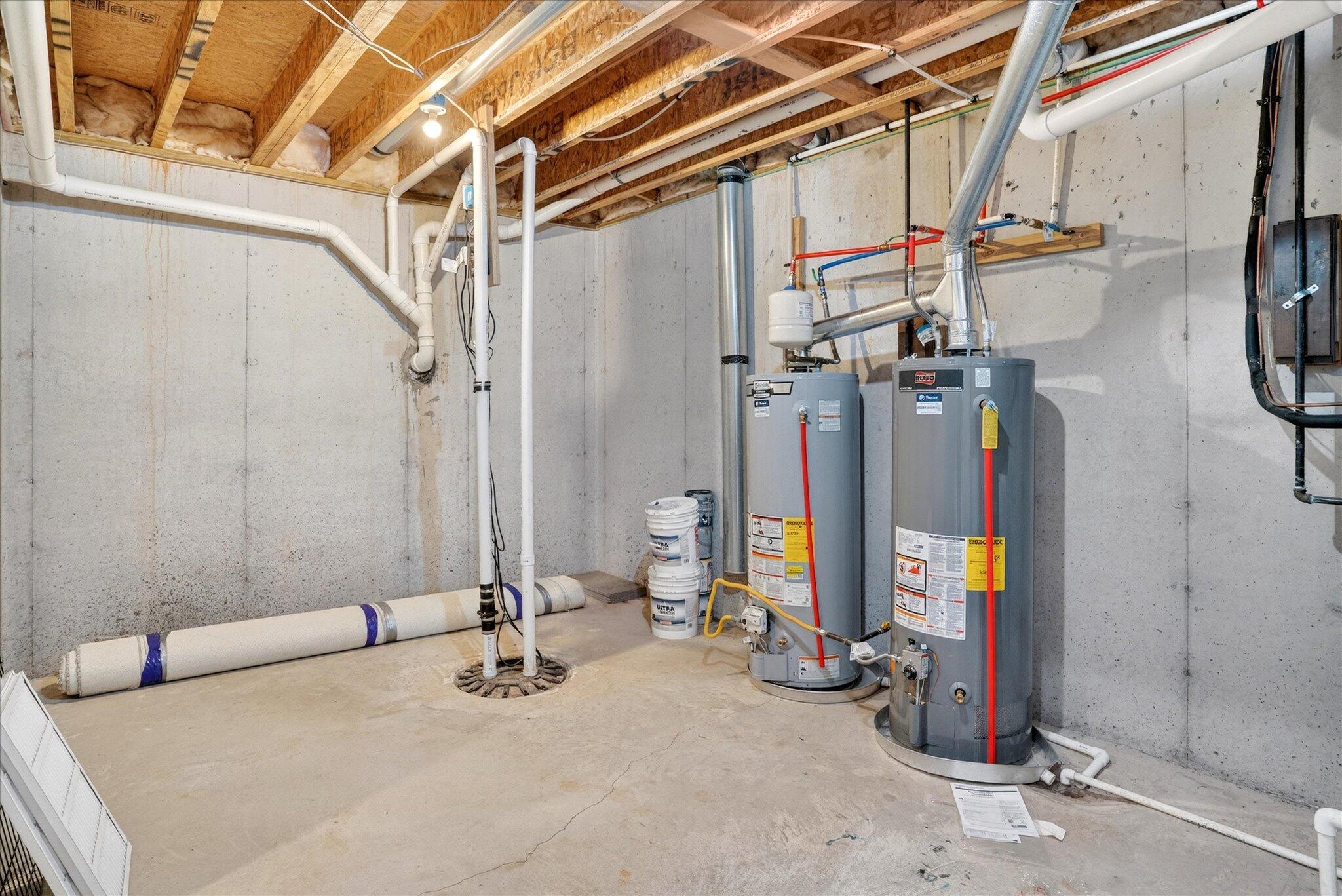 main property photo 36