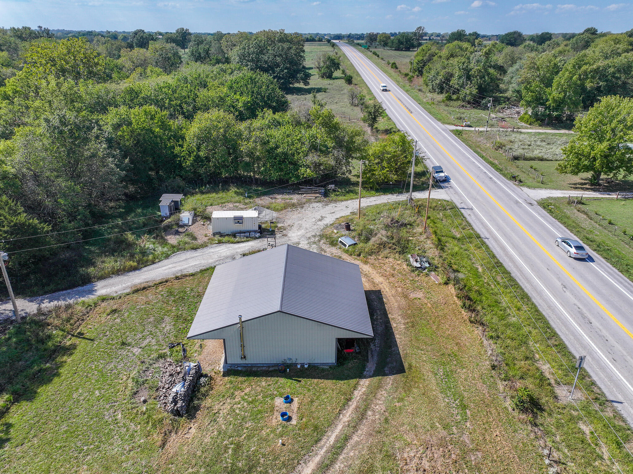 main property photo 6