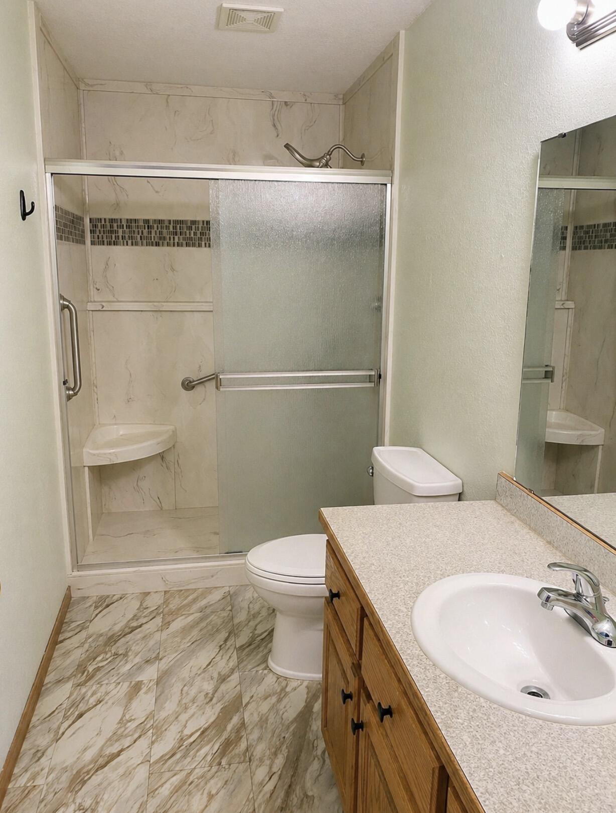 property viewer photo 25
