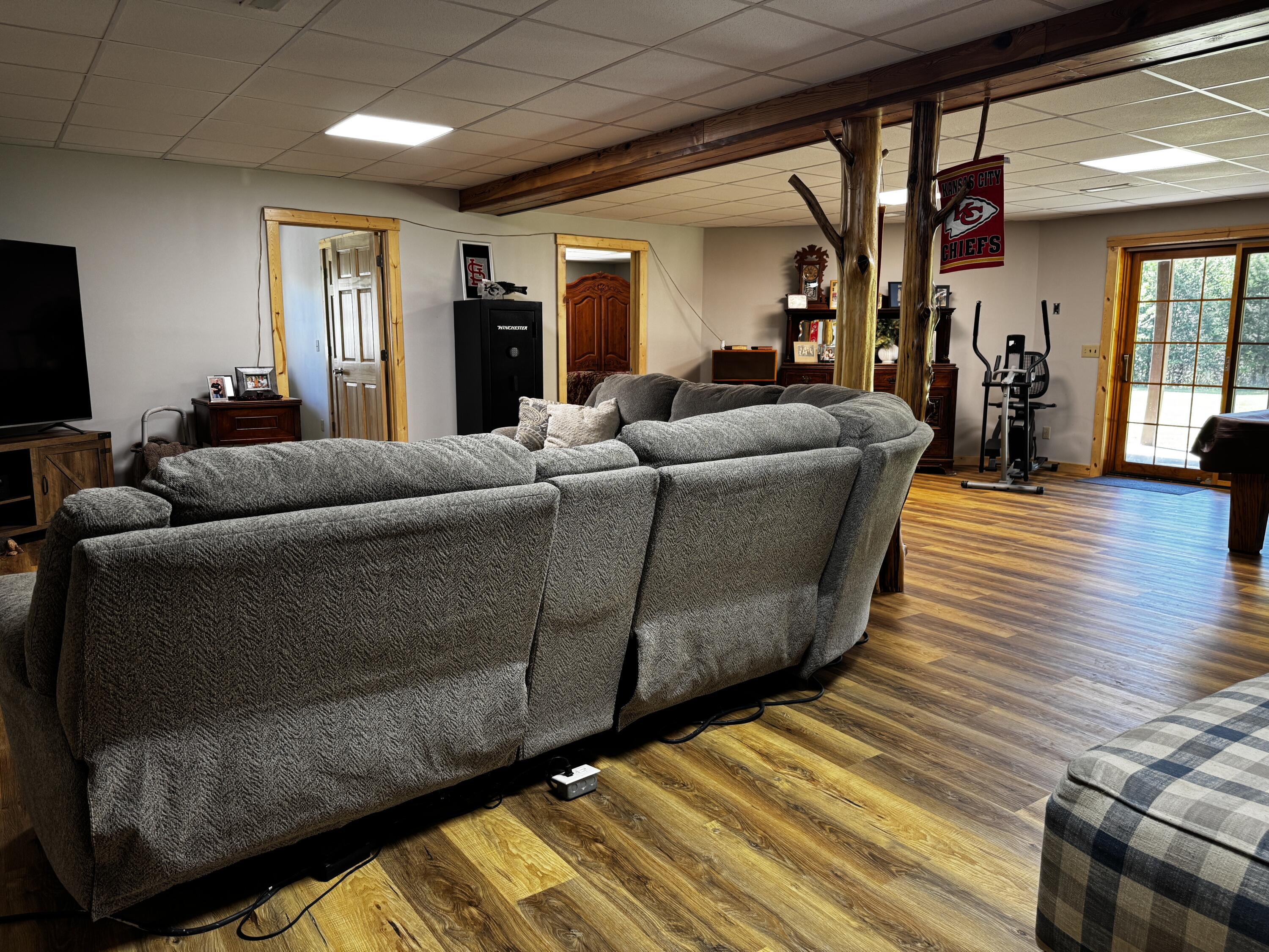 main property photo 66
