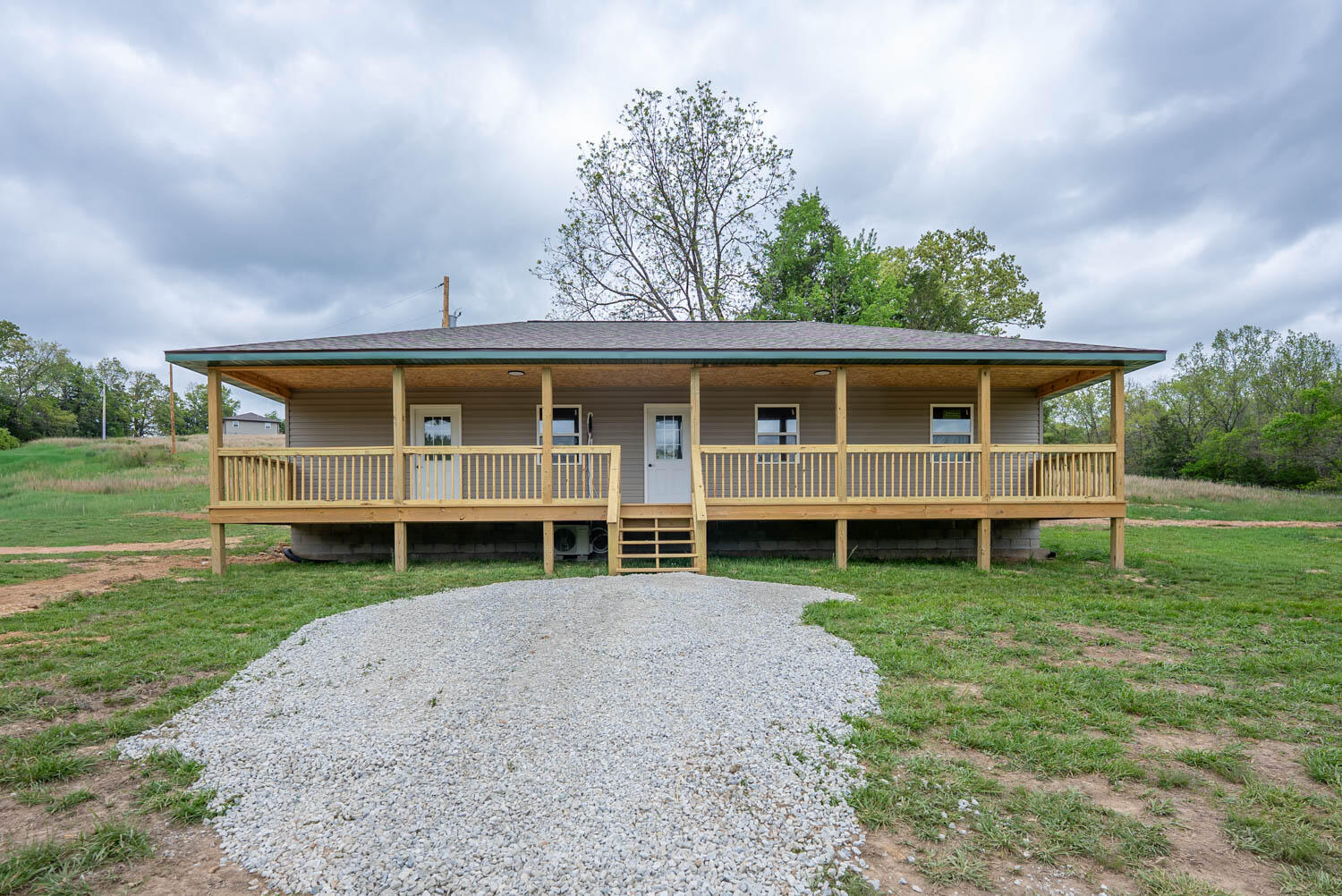 main property photo 0