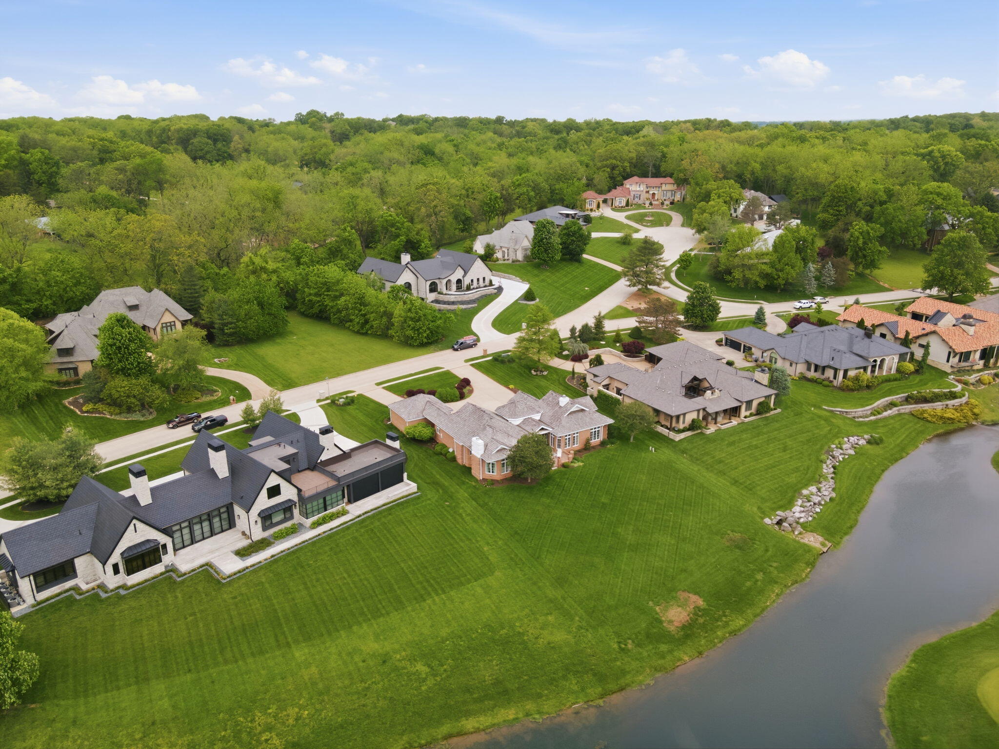 main property photo 51