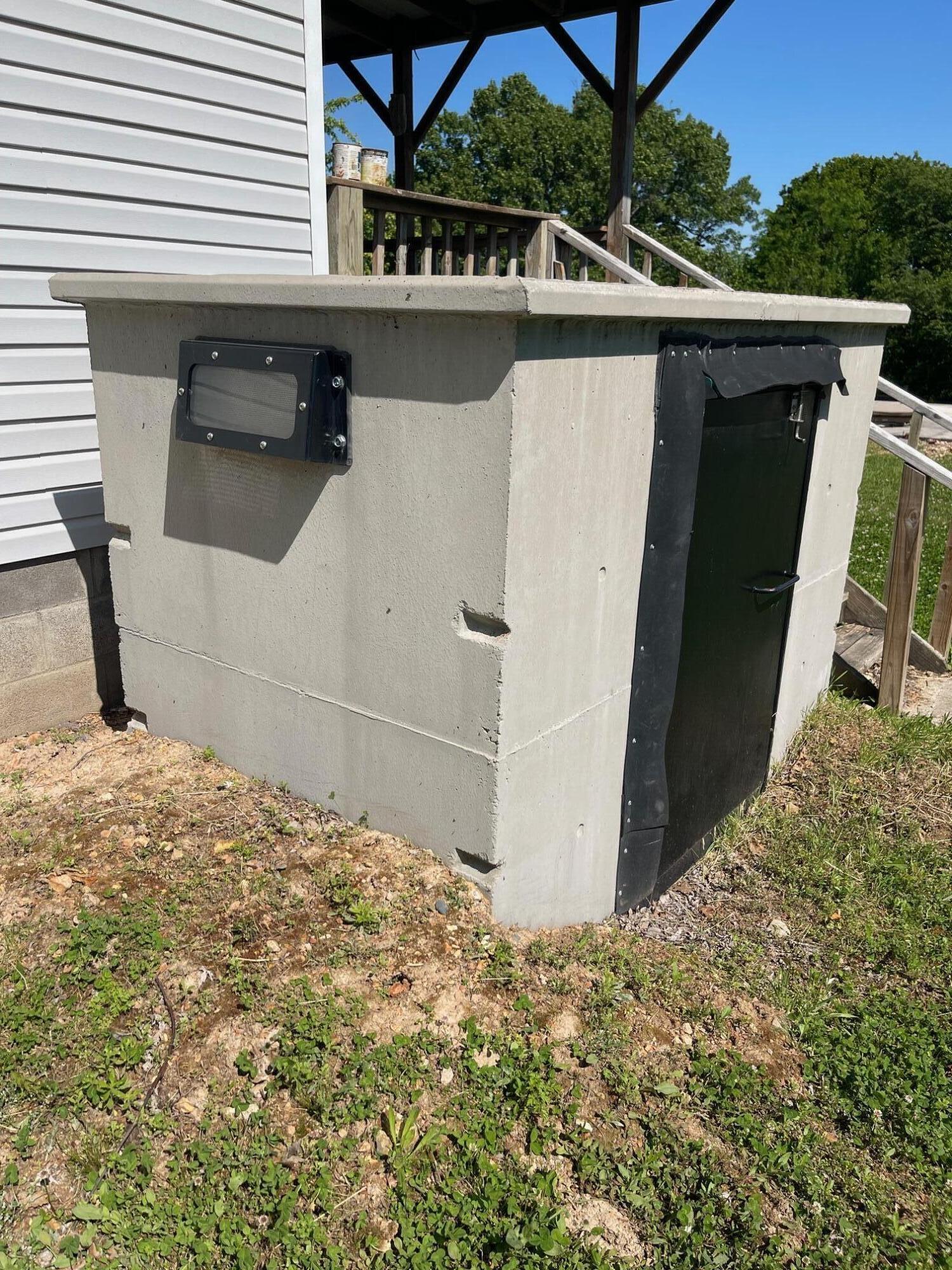 main property photo 37