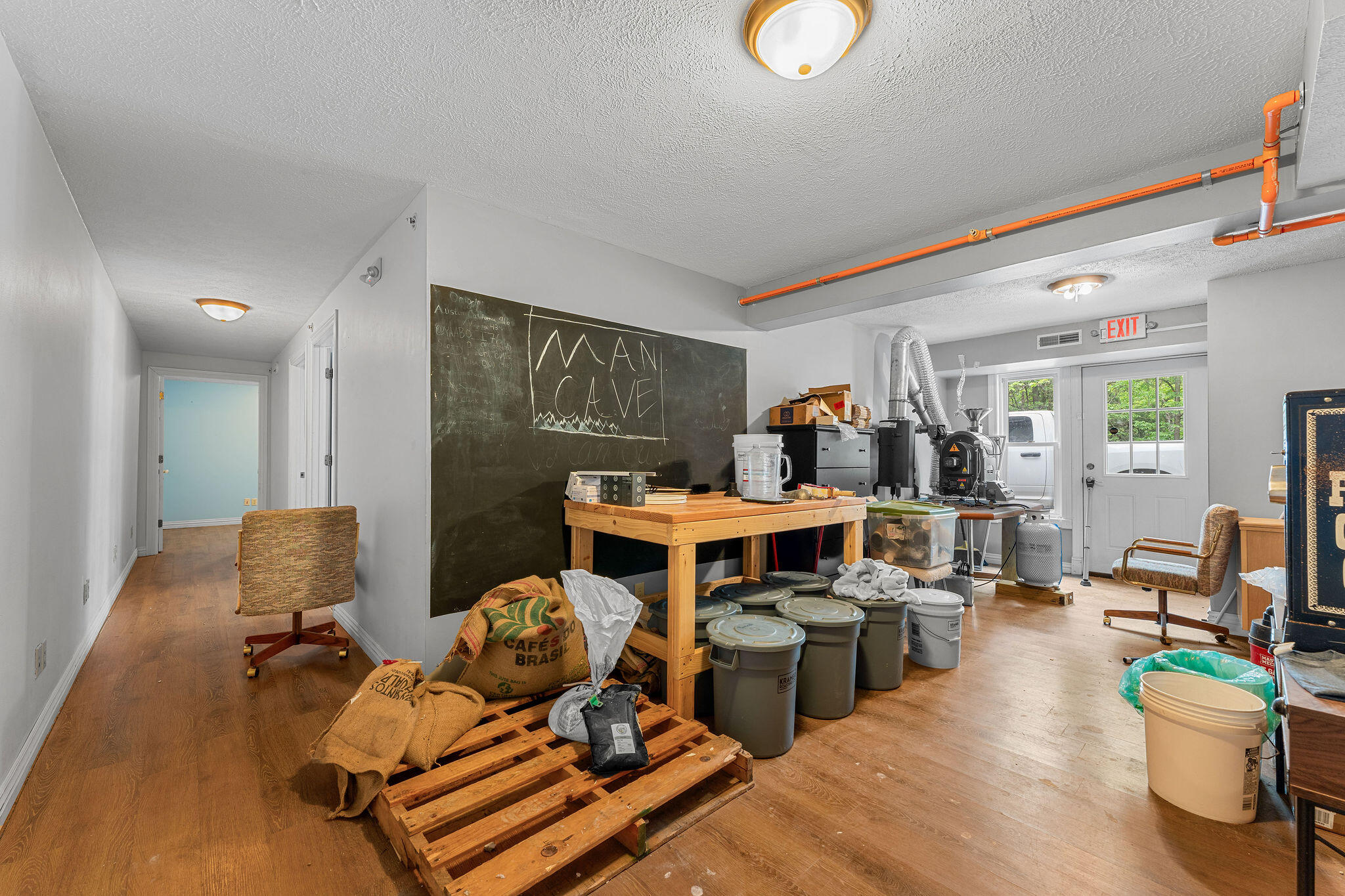 main property photo 68