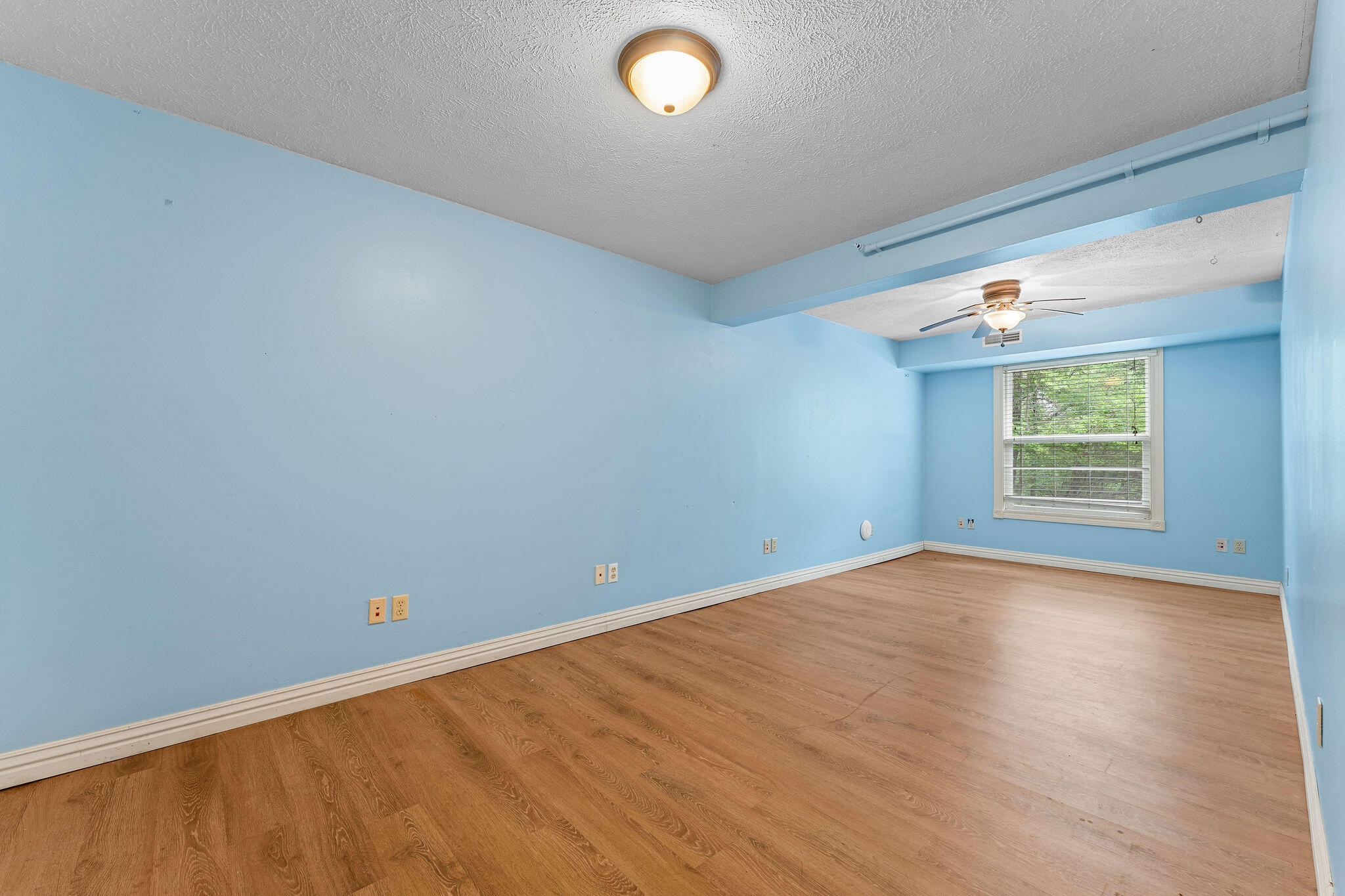 main property photo 72