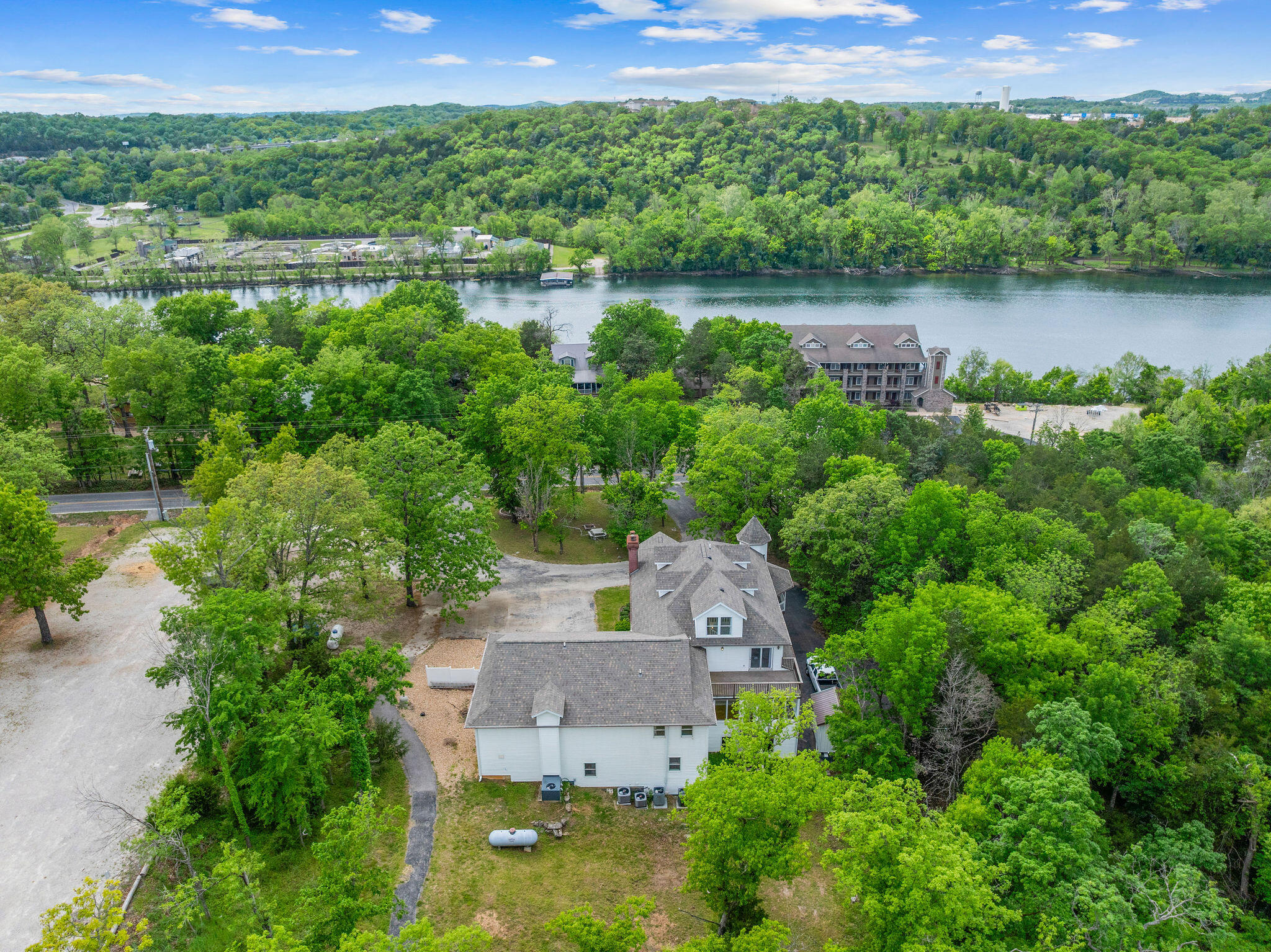main property photo 76