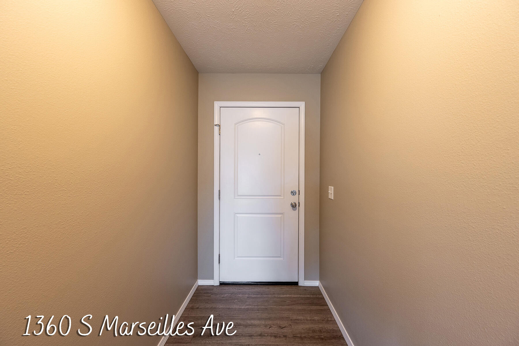 main property photo 3