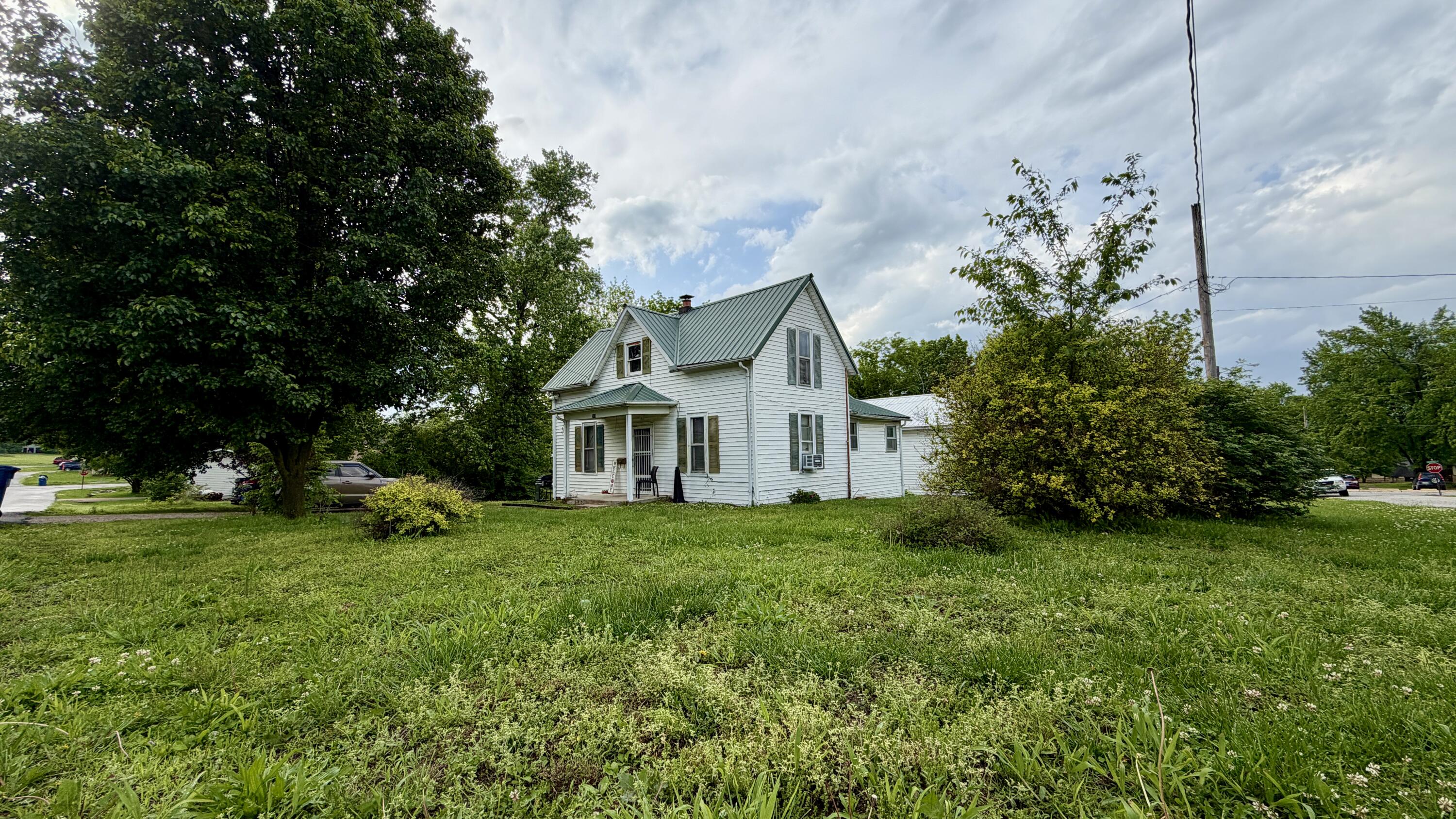 main property photo 12