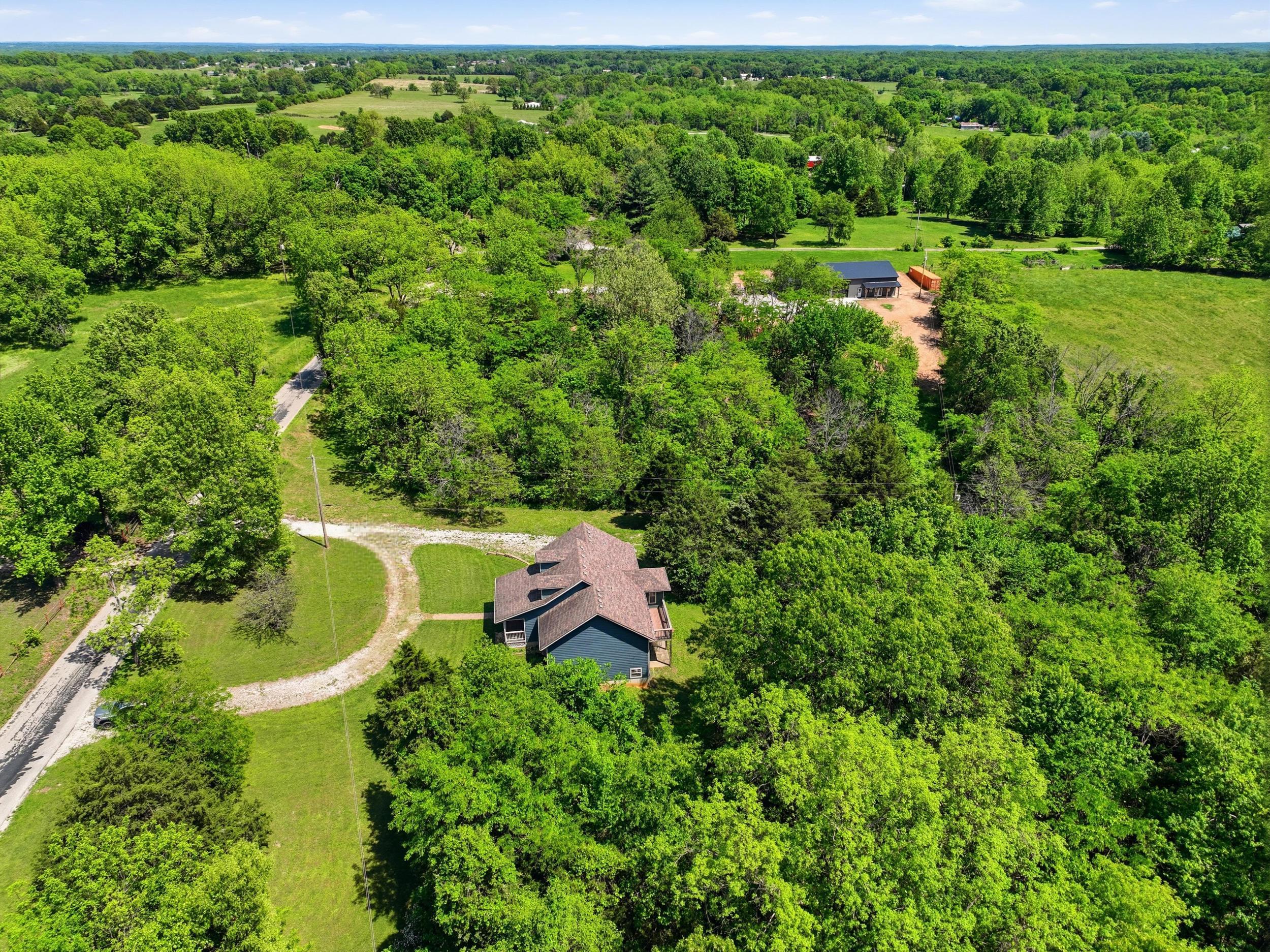 main property photo 45