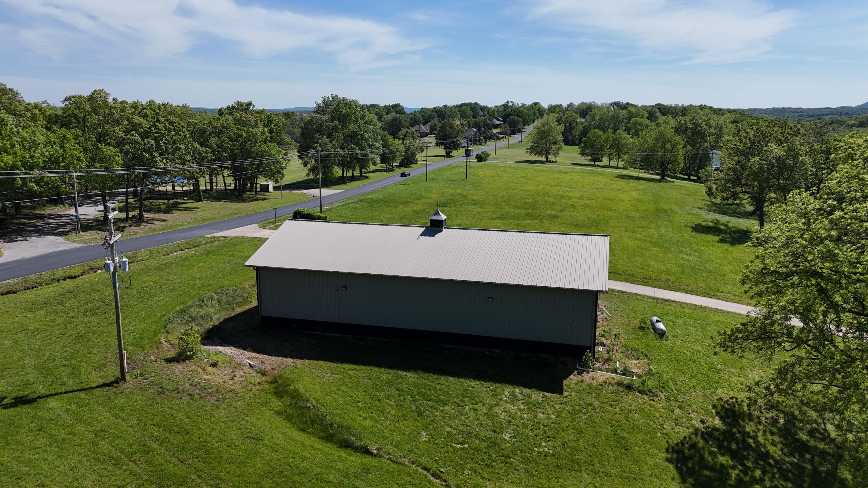 main property photo 7