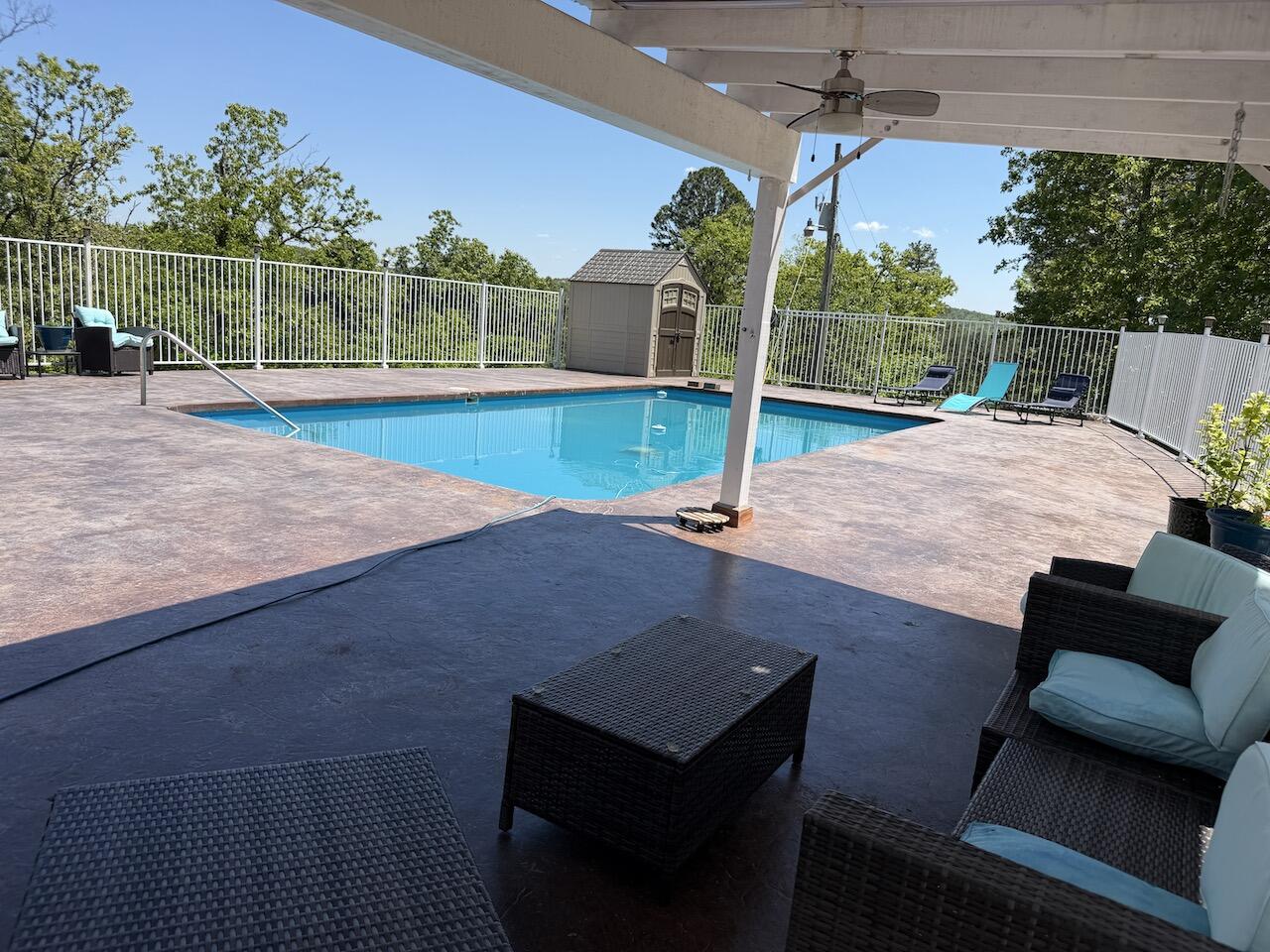 main property photo 78
