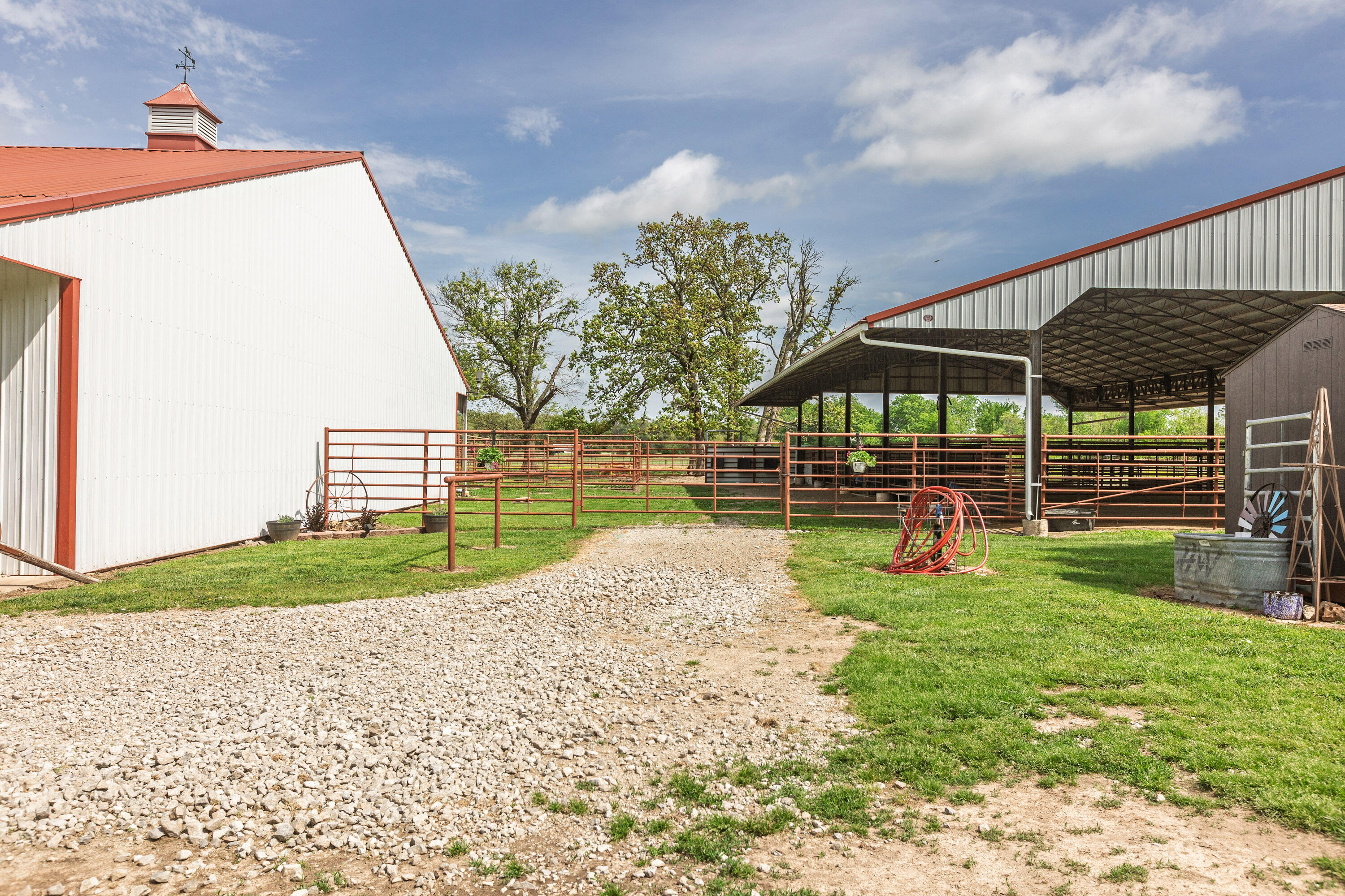 main property photo 68