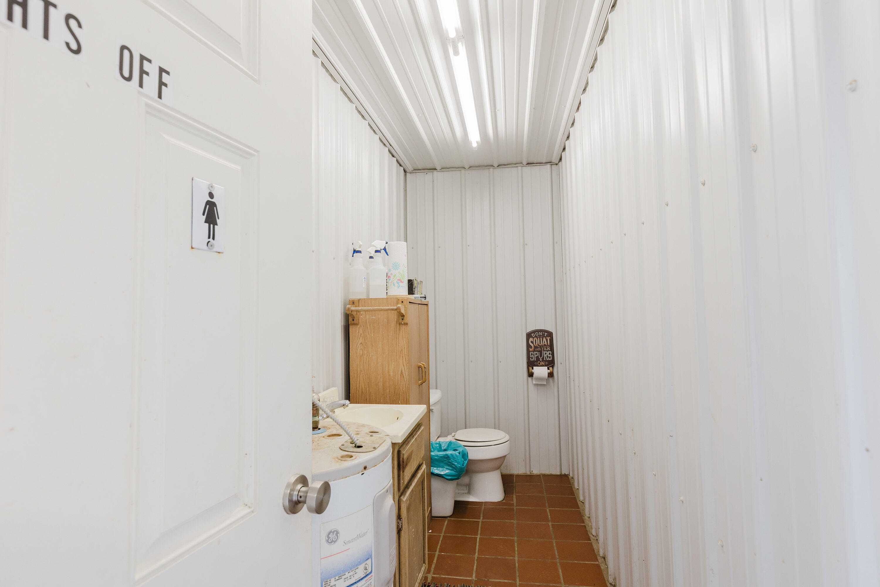 main property photo 85