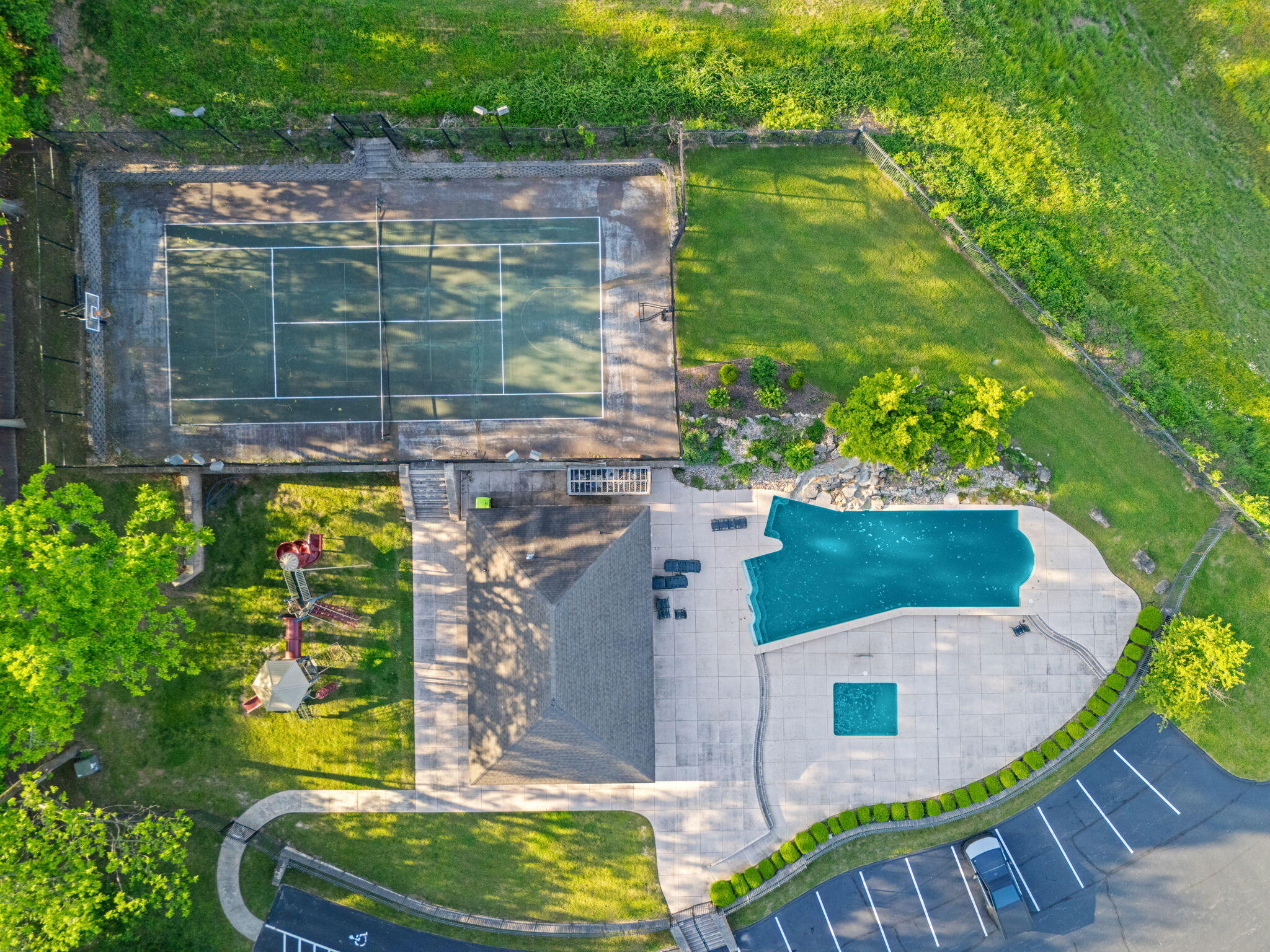 main property photo 110