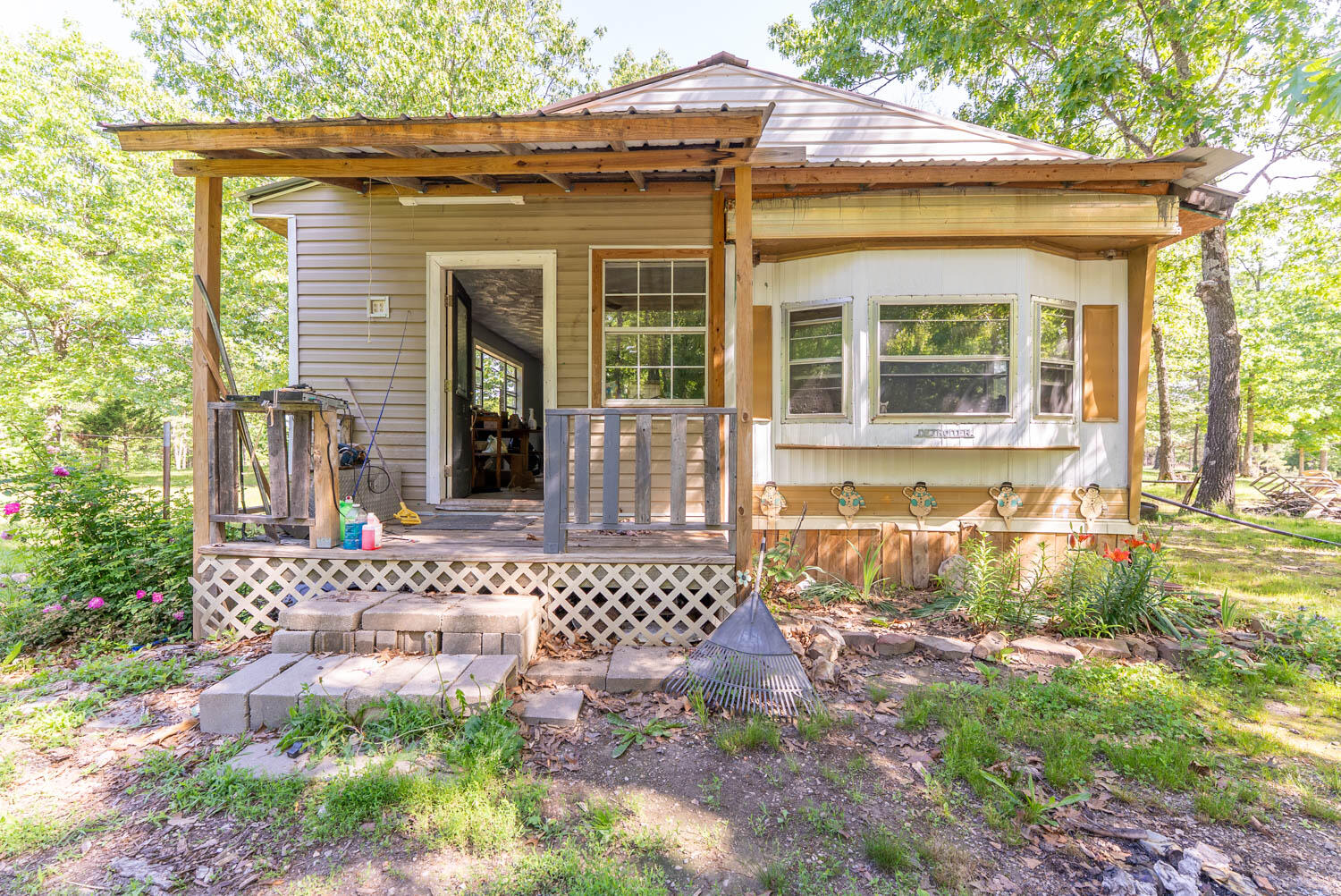 main property photo 31