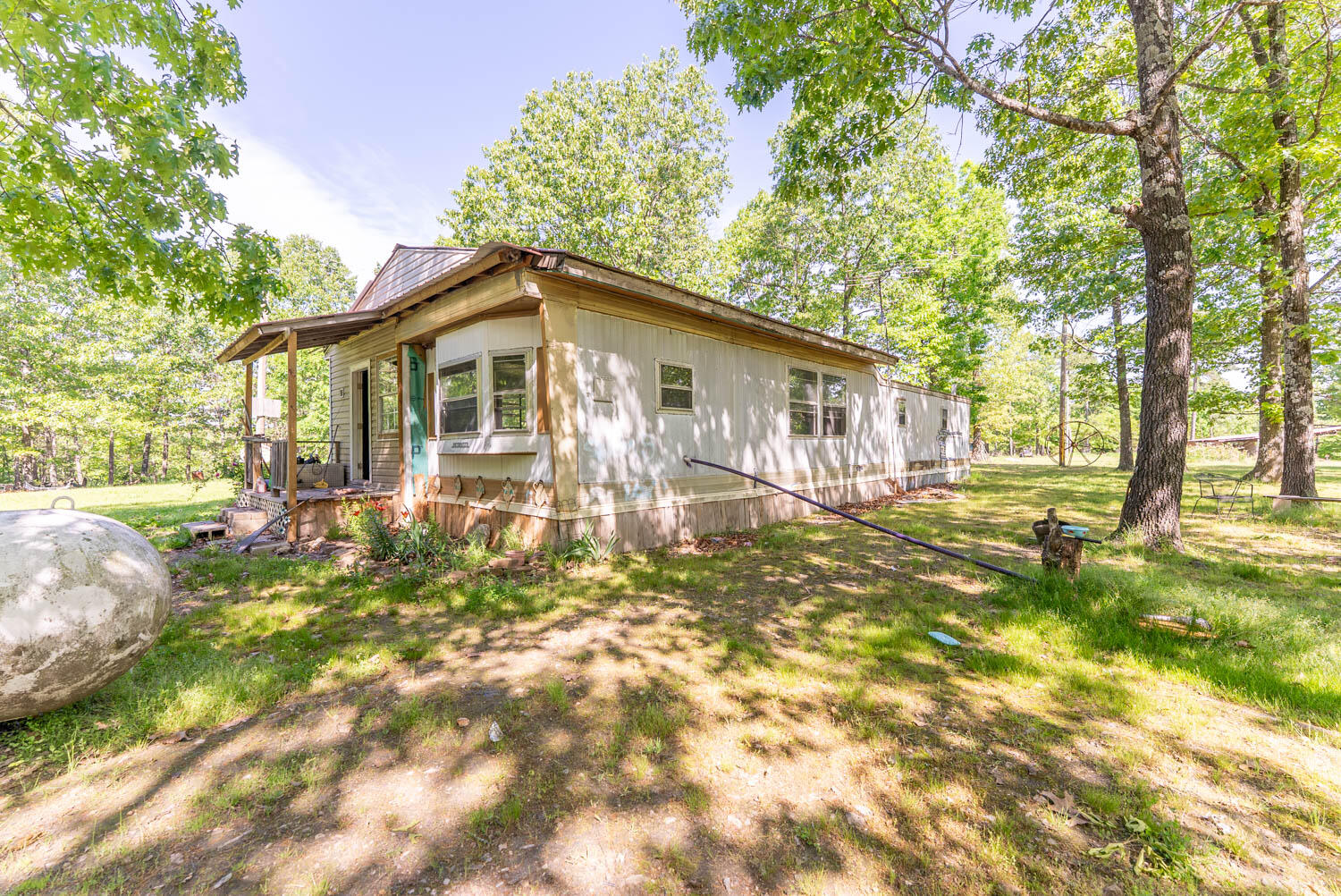 main property photo 34