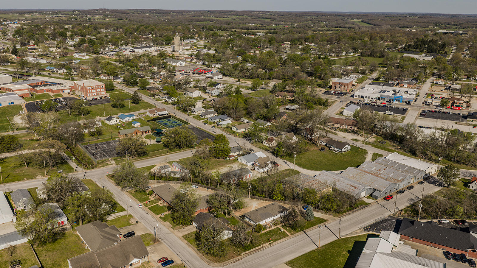 main property photo 18
