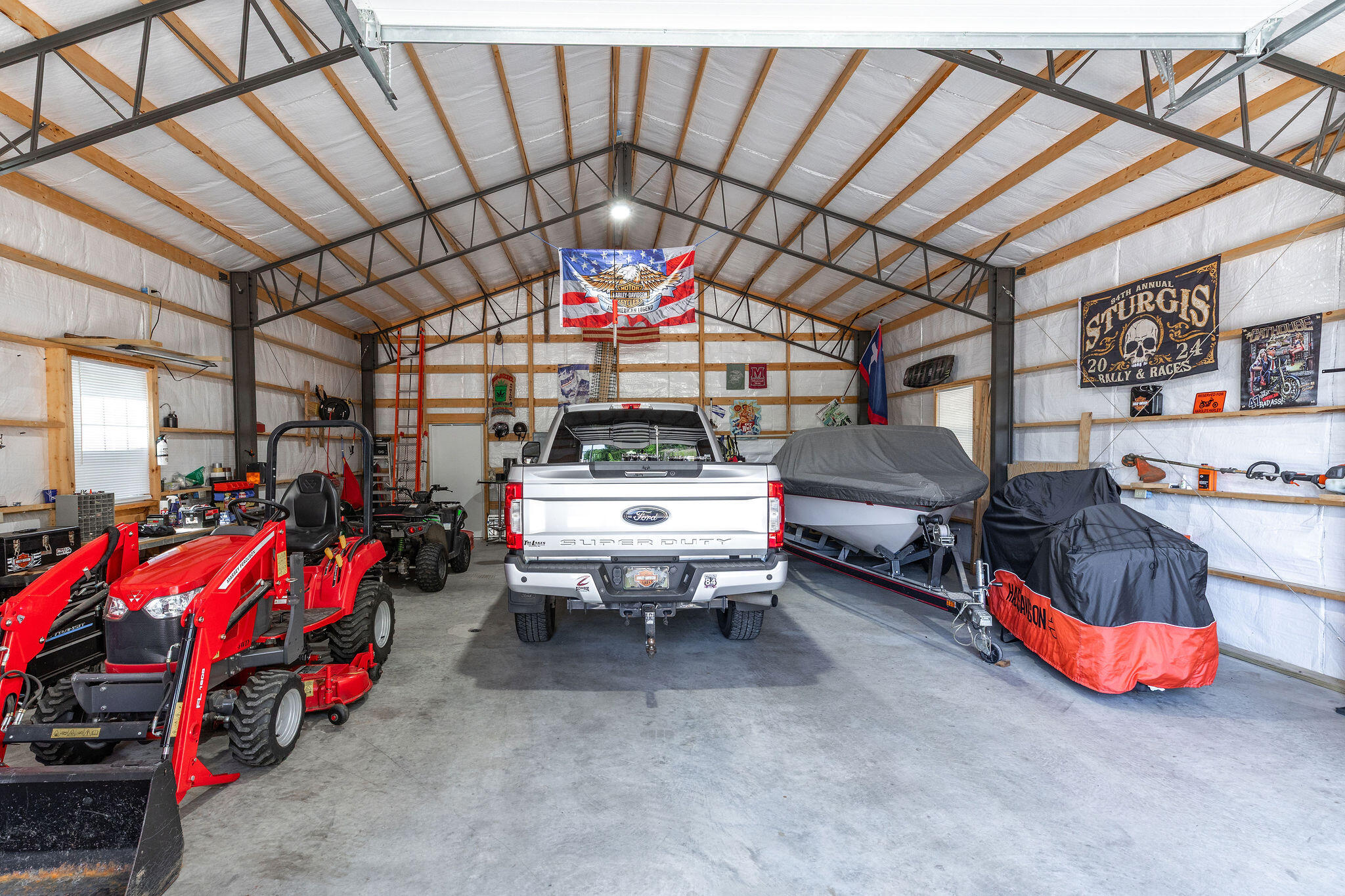 main property photo 26
