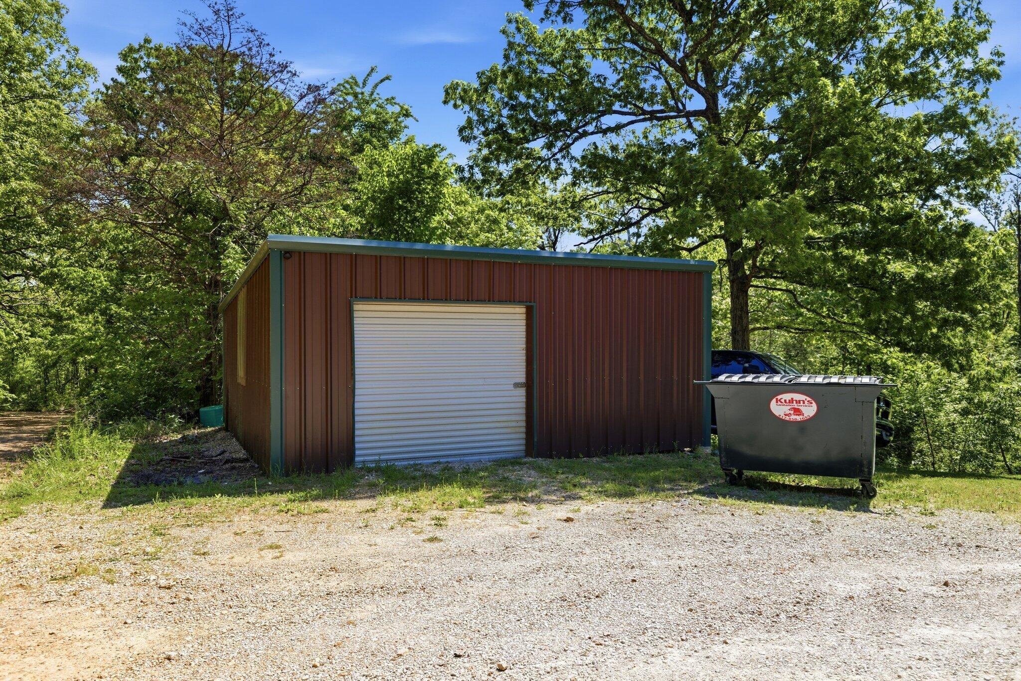 main property photo 5