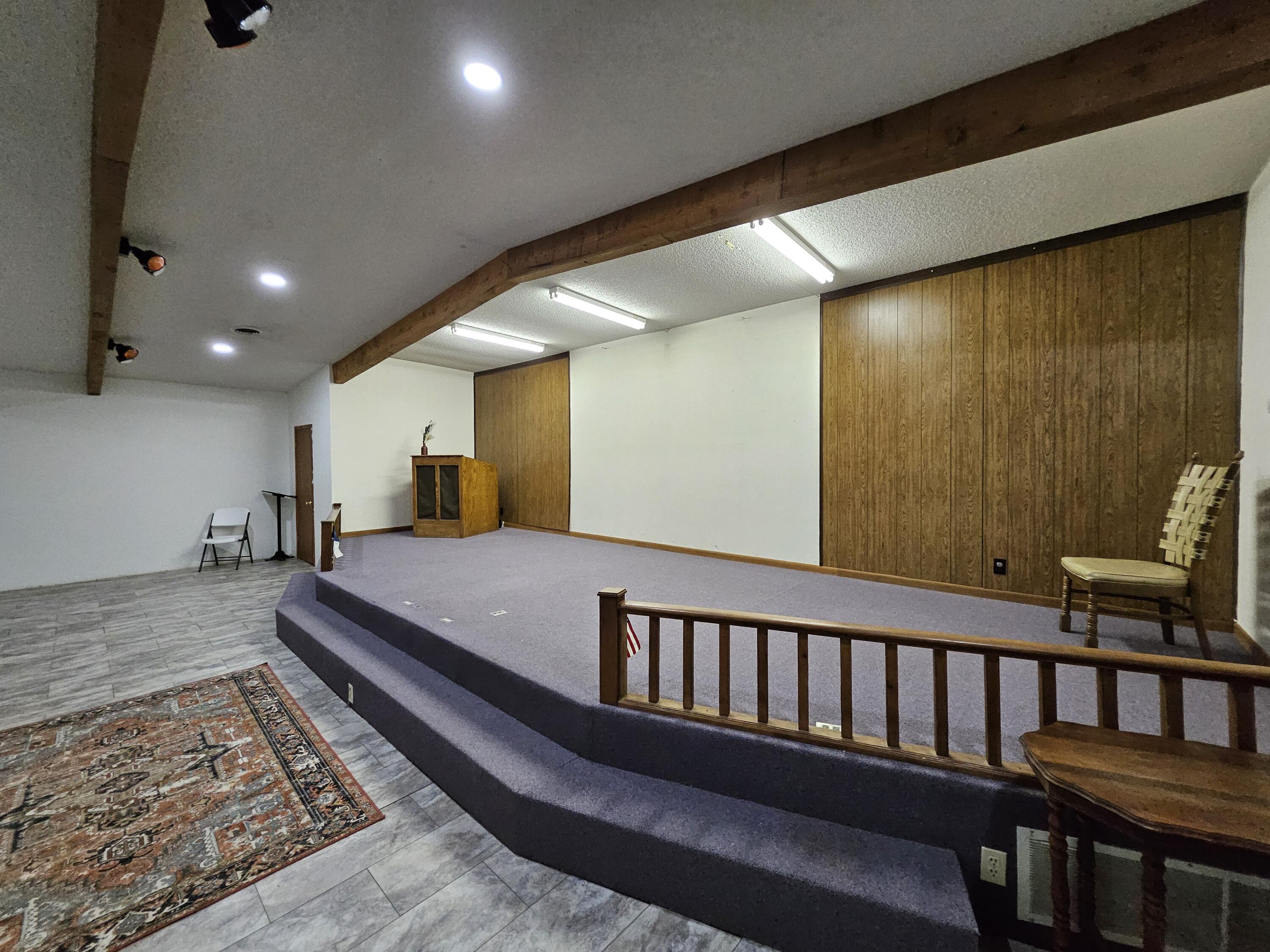main property photo 46