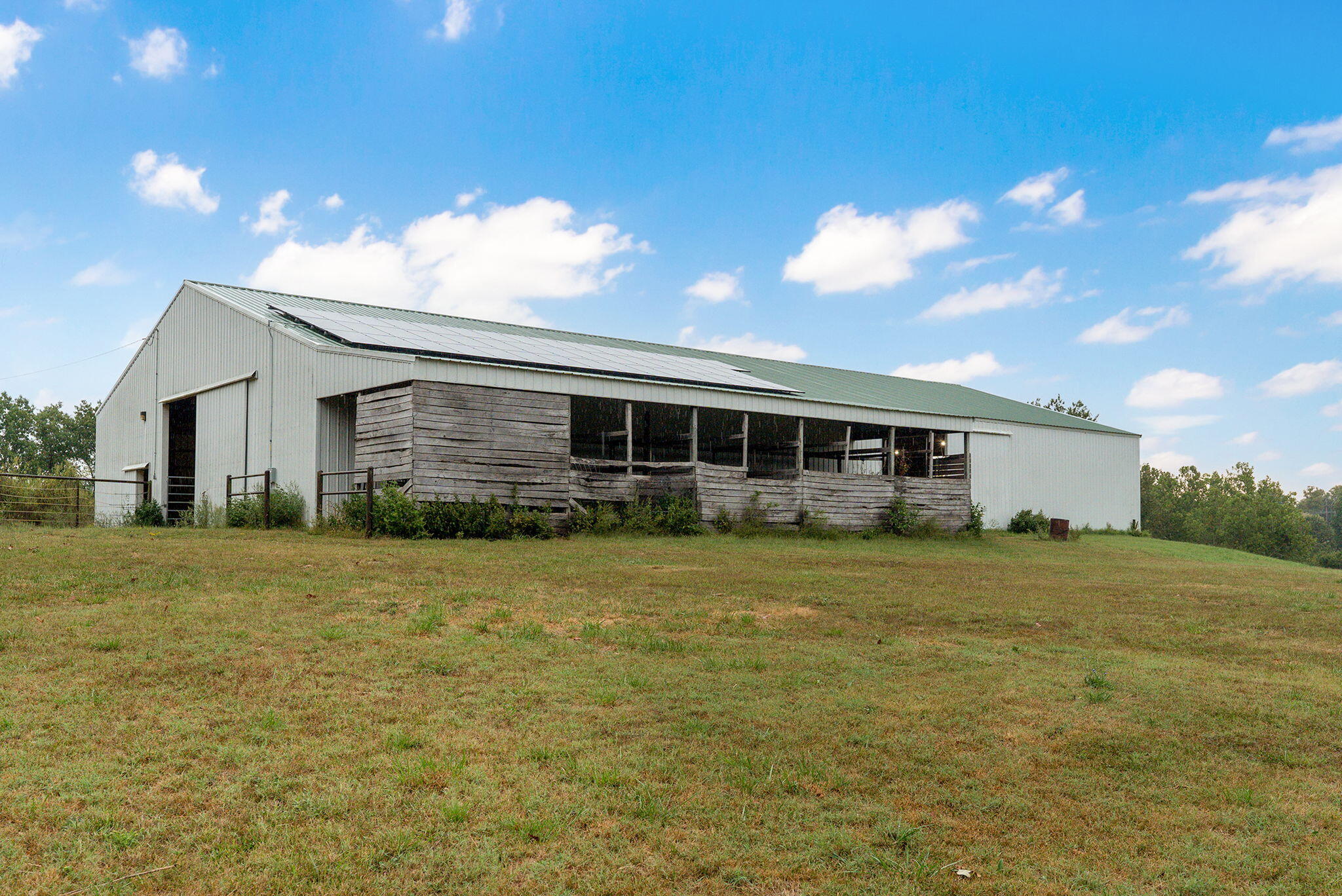 main property photo 24