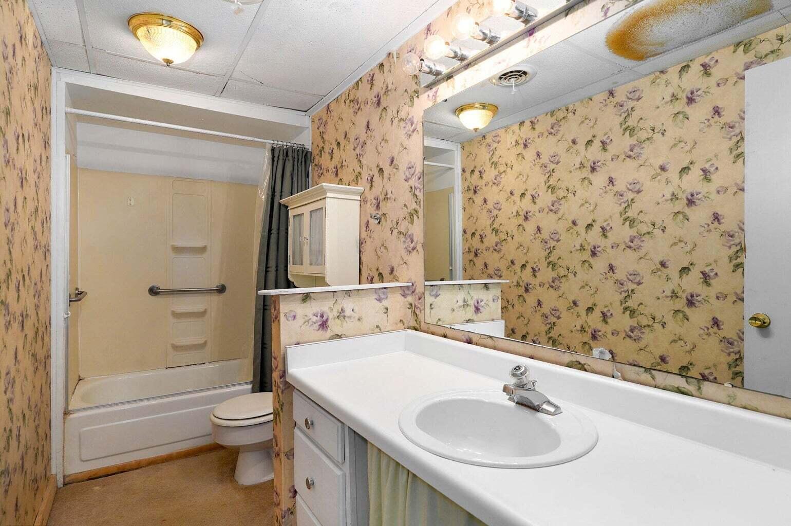 main property photo 59