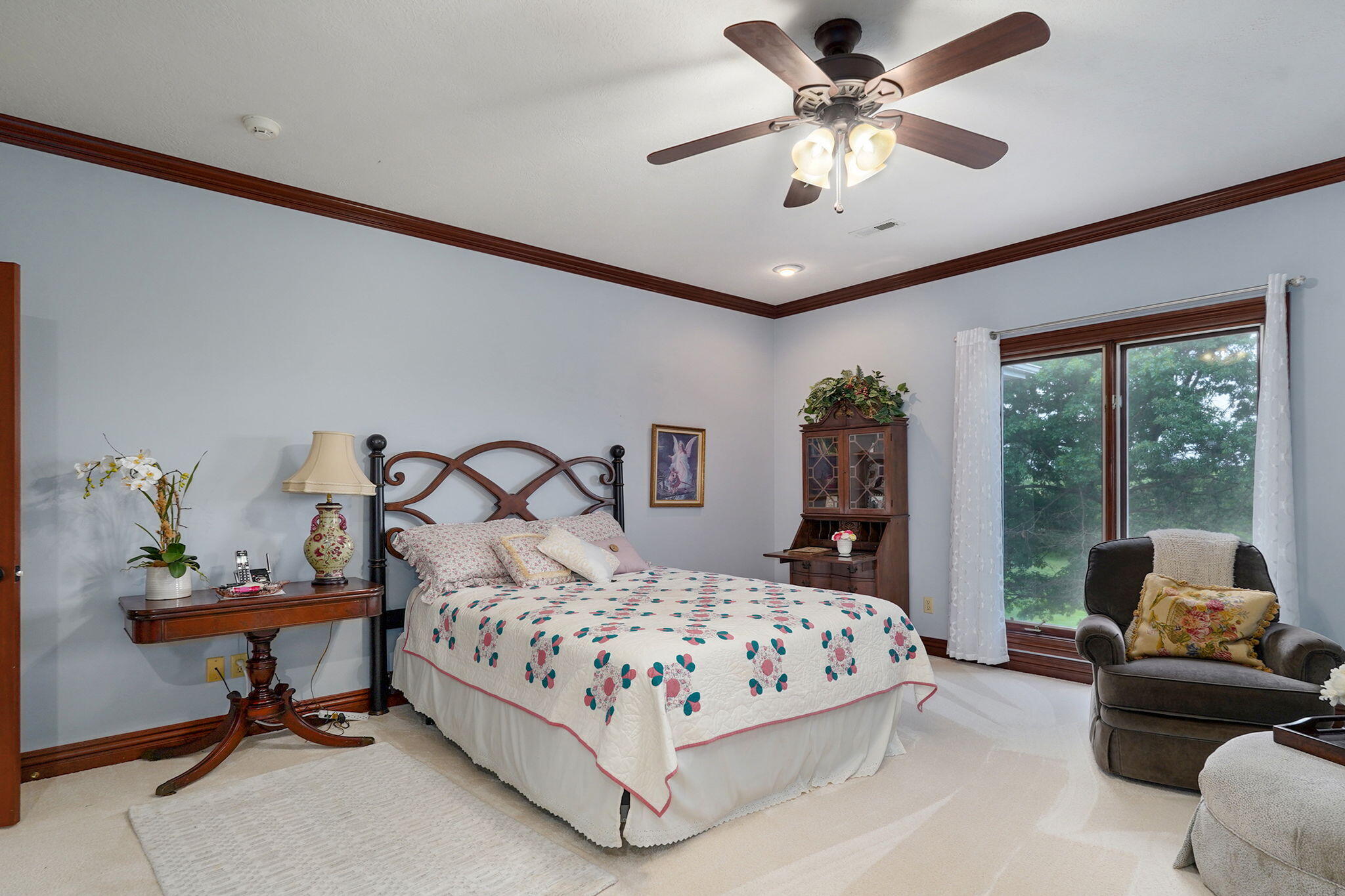main property photo 77