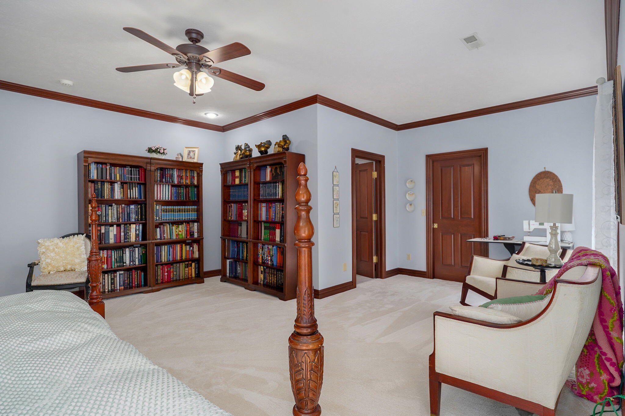 main property photo 81