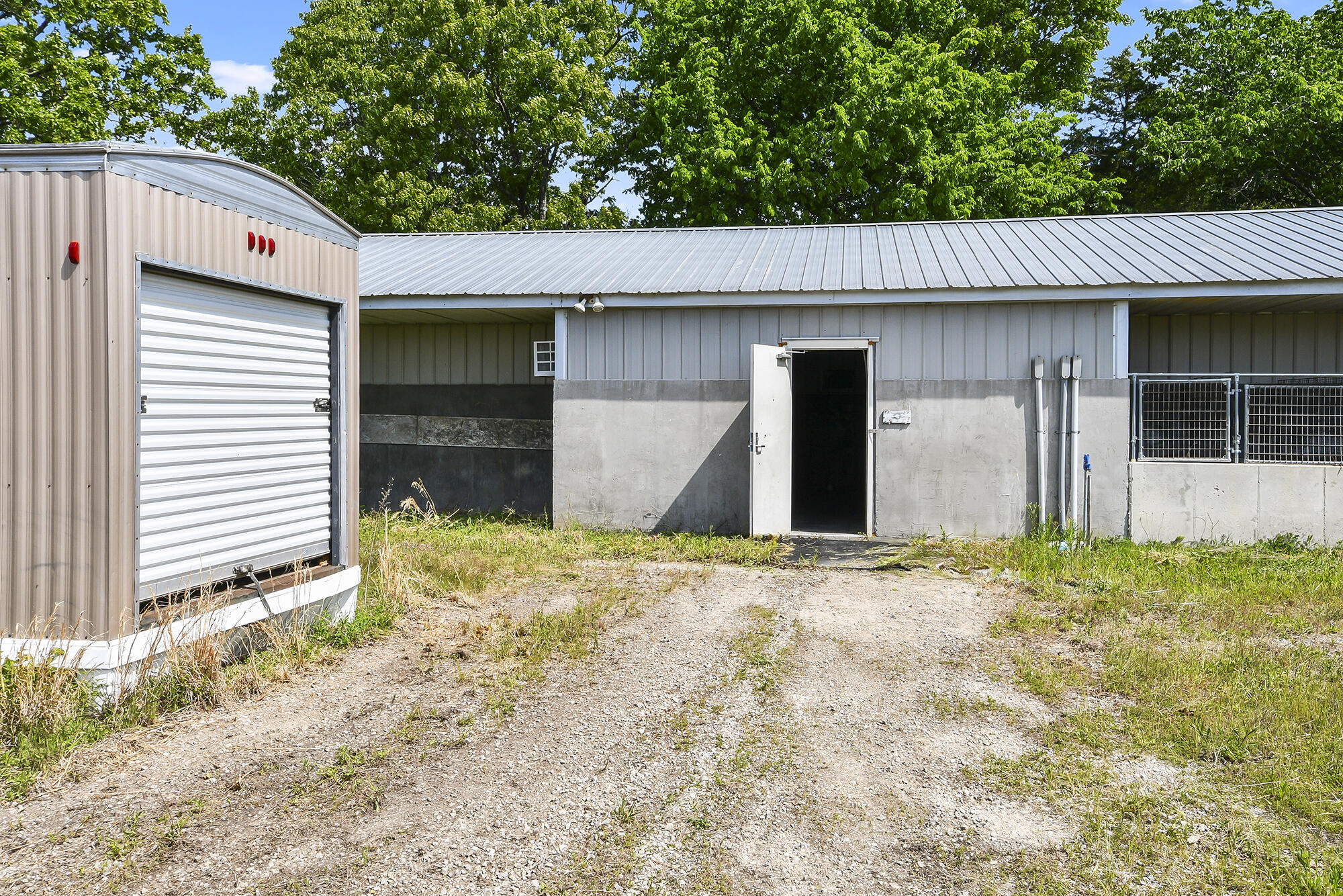main property photo 117