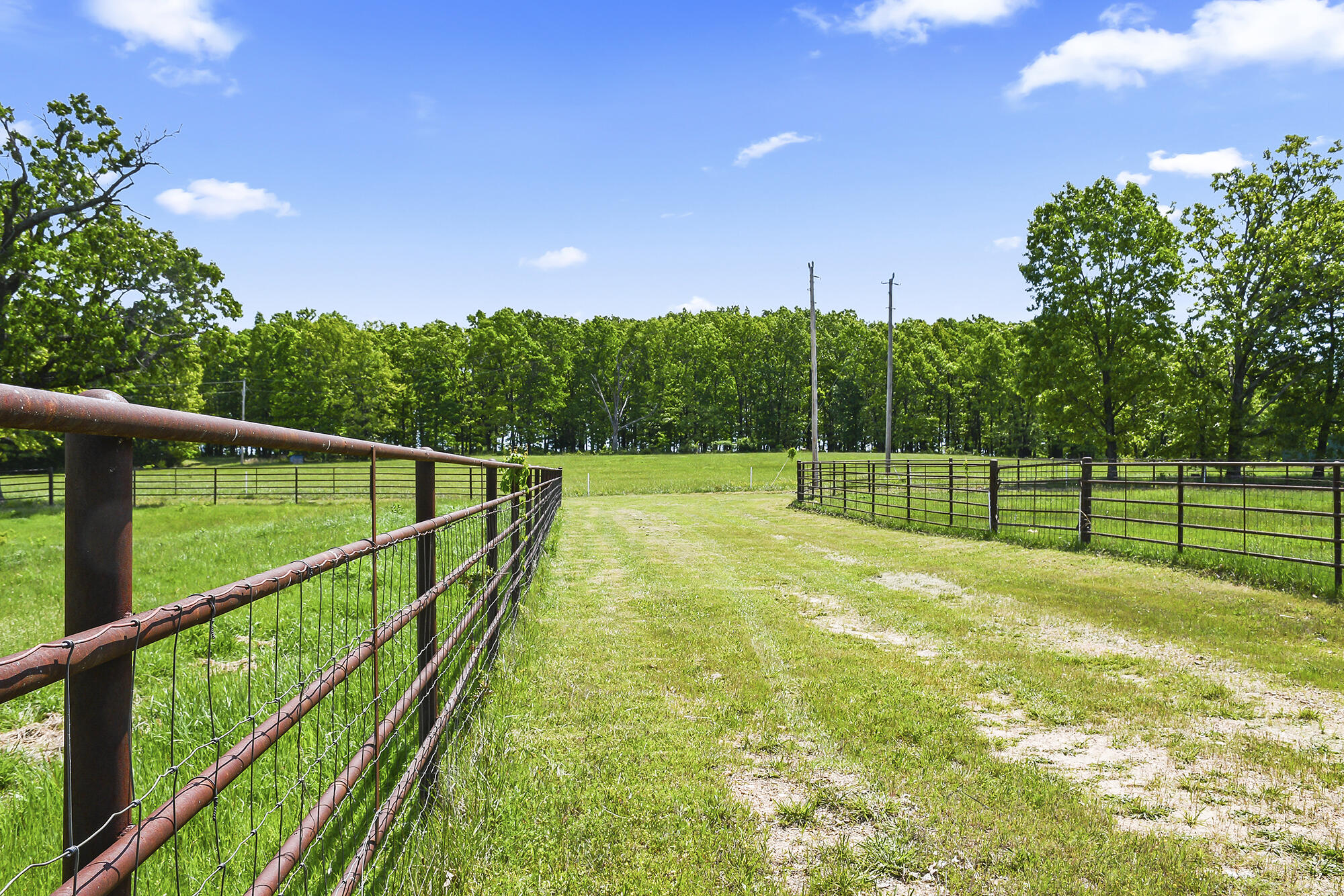 main property photo 76