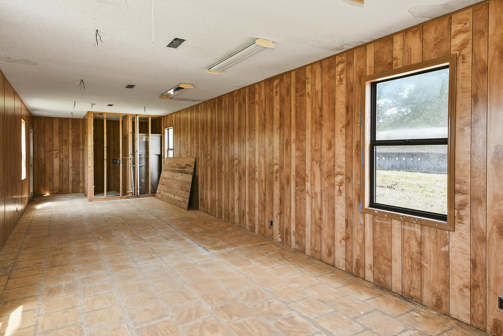 main property photo 84