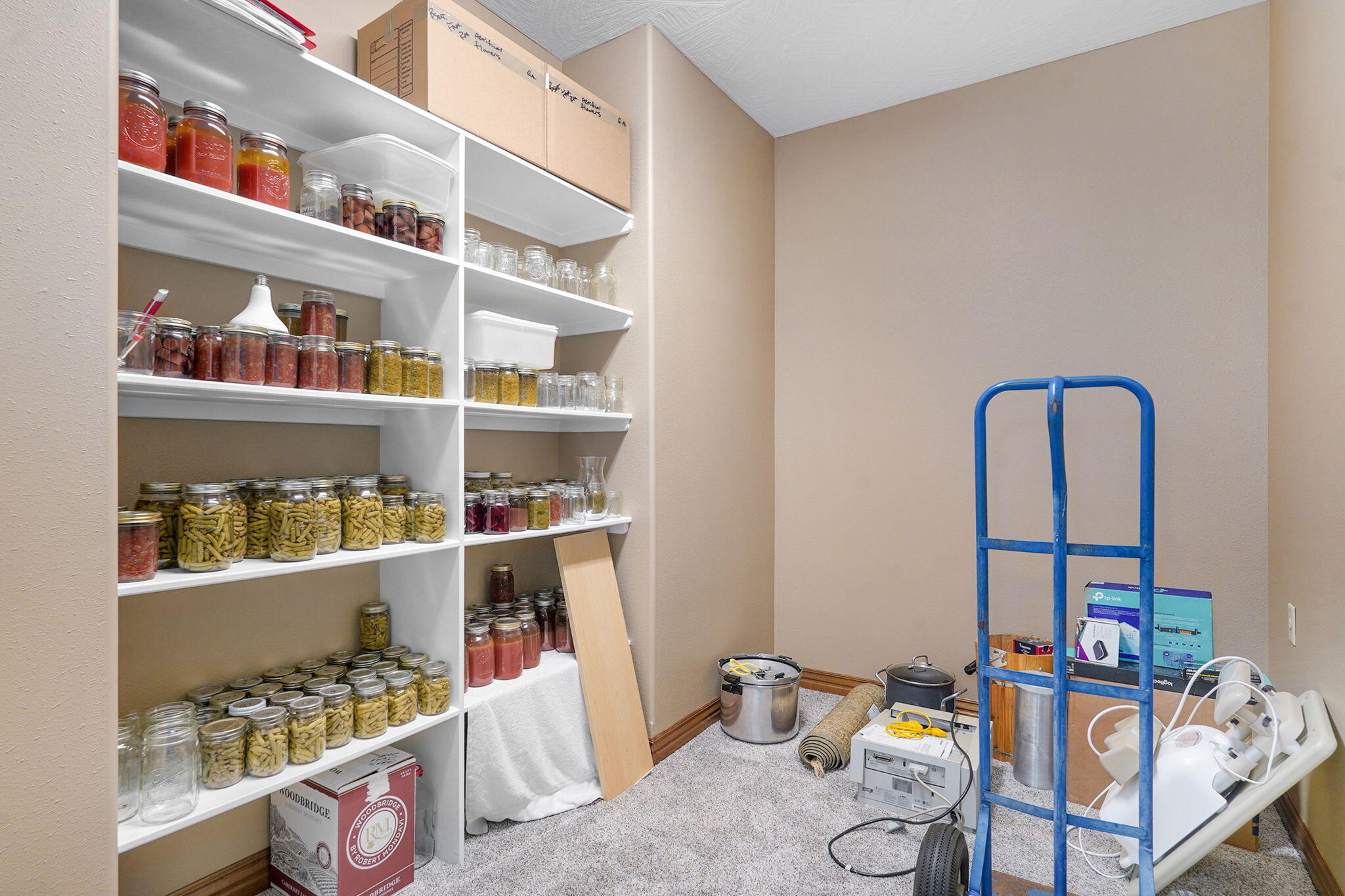 main property photo 50
