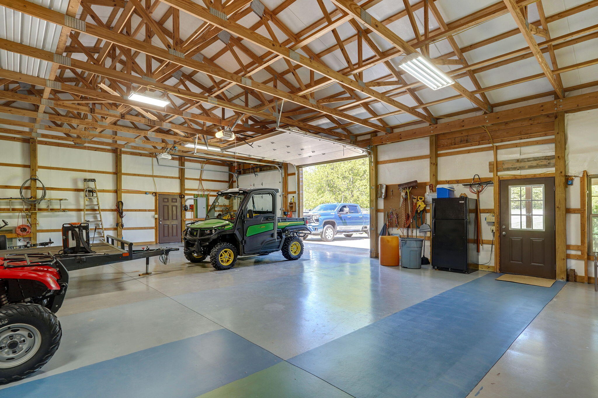 main property photo 85